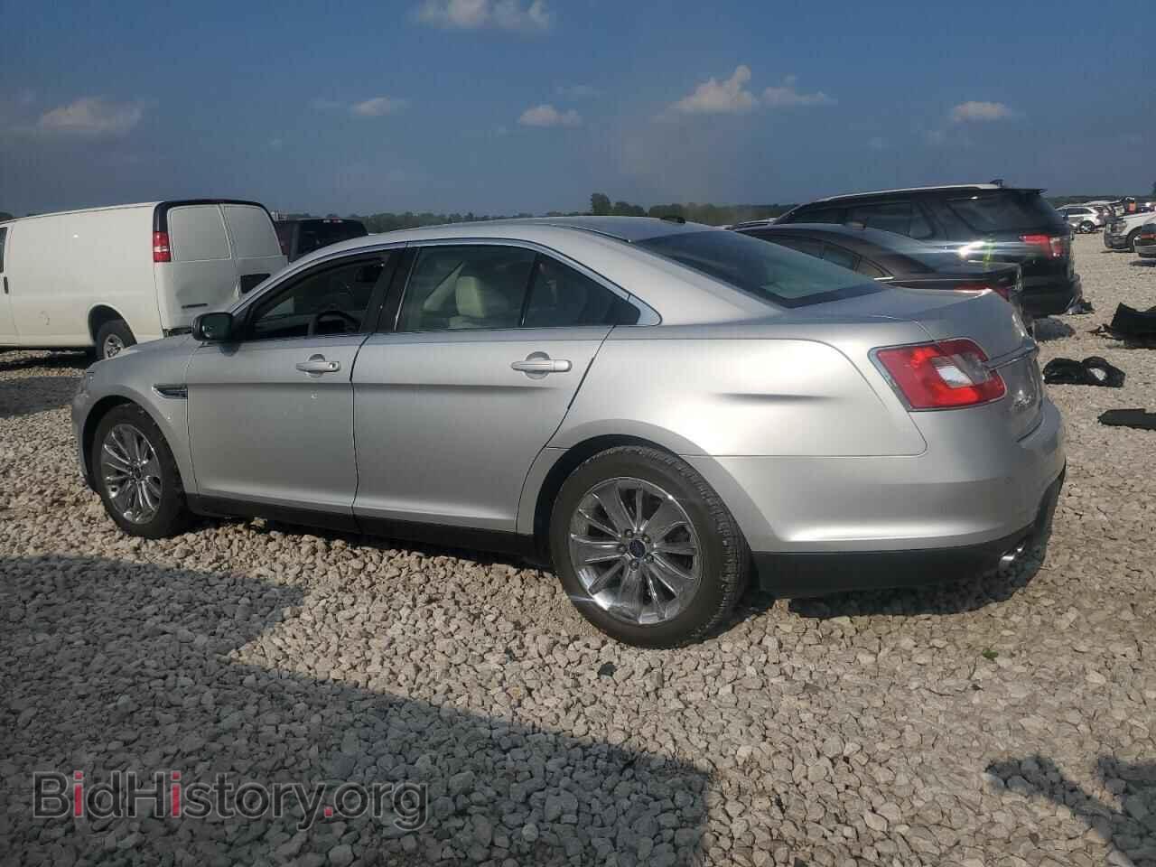 2011 FORD TAURUS - VIN: 1FAHP2FW7BG178624 - Фото 2
