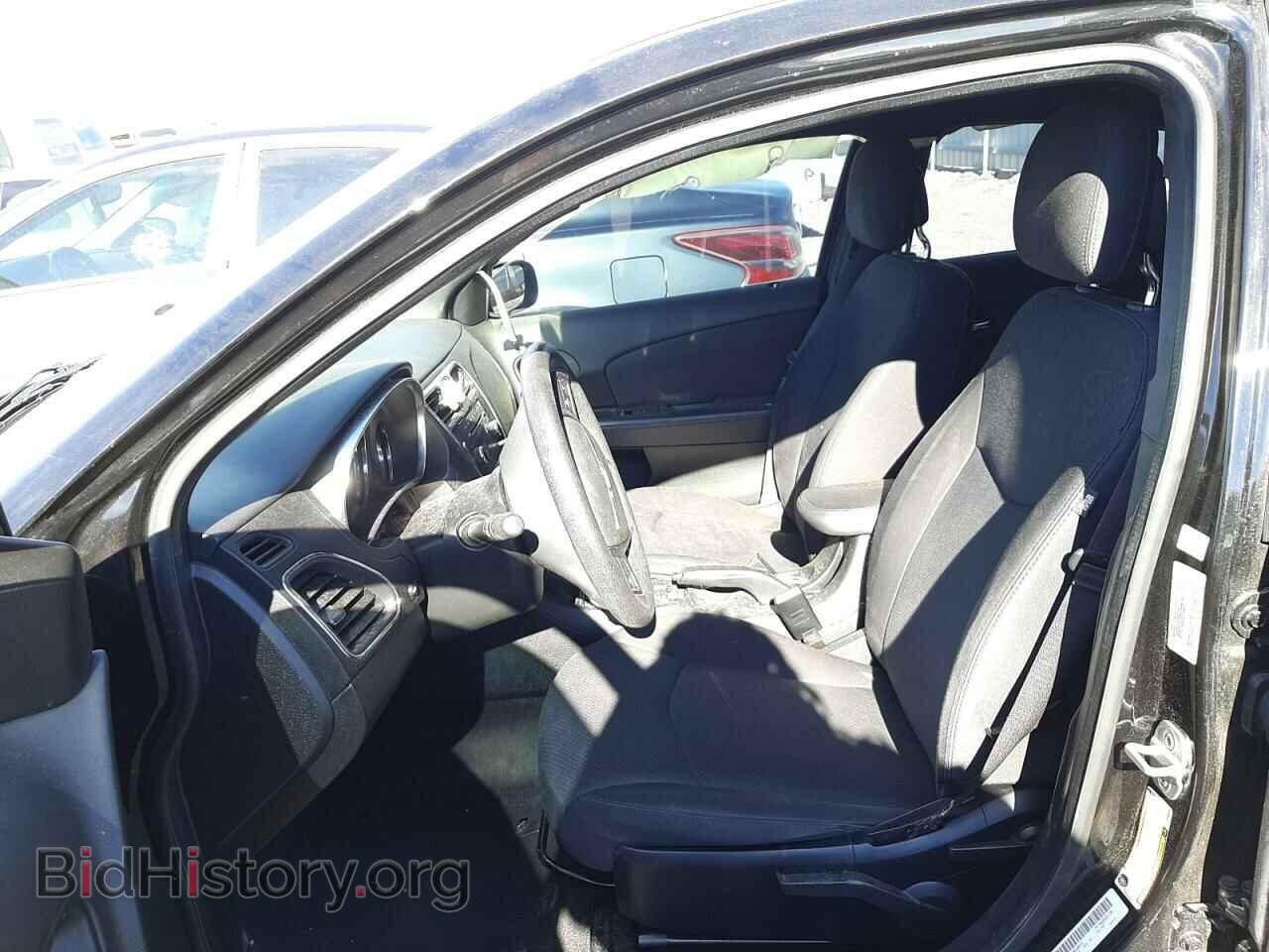 2012 CHRYSLER 200 - VIN: 1C3CCBAB0CN305879 - Фото 5