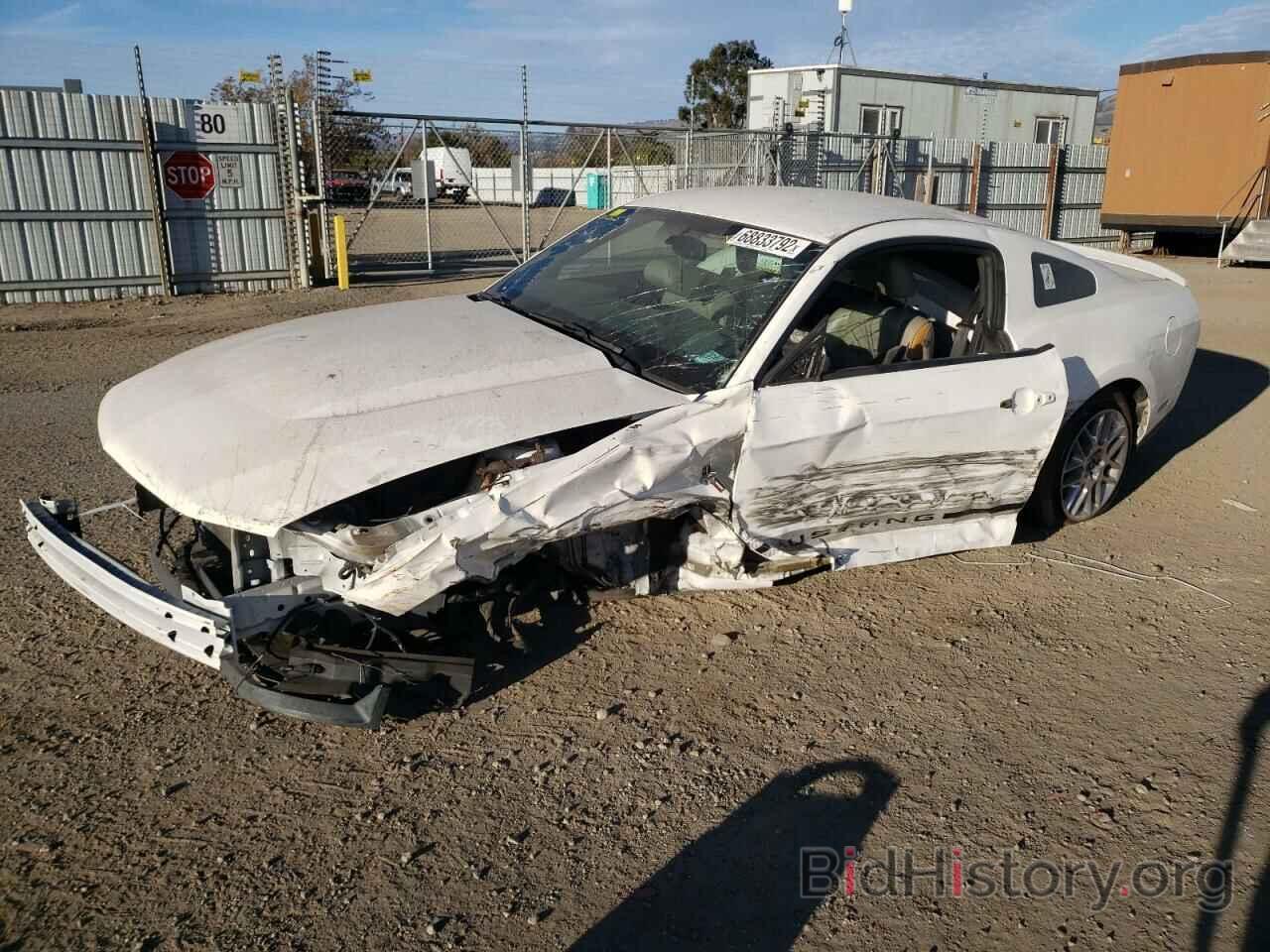 Photo 1ZVBP8AM2C5235539 - FORD MUSTANG 2012