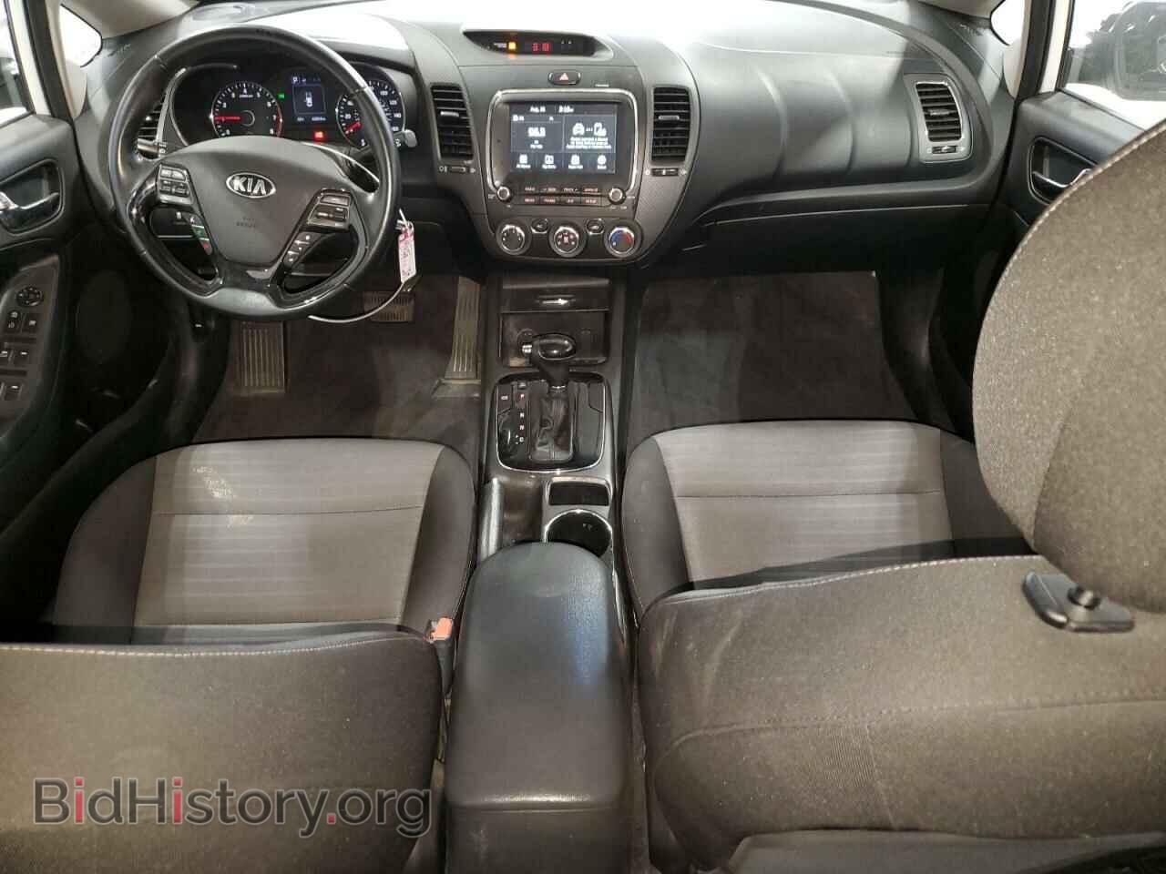 2017 KIA FORTE - VIN: 3KPFL4A70HE110862 - Фото 8