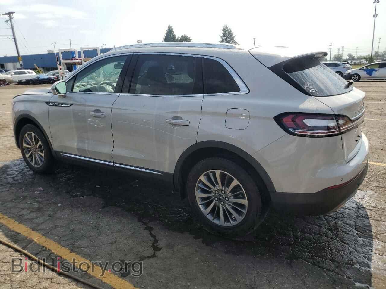 2020 LINCOLN NAUTILUS - VIN: 2LMPJ6J97LBL02061 - Photo 2
