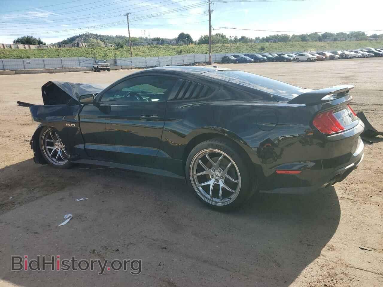 2019 FORD MUSTANG - VIN: 1FA6P8CF2K5189704 - Фото 2