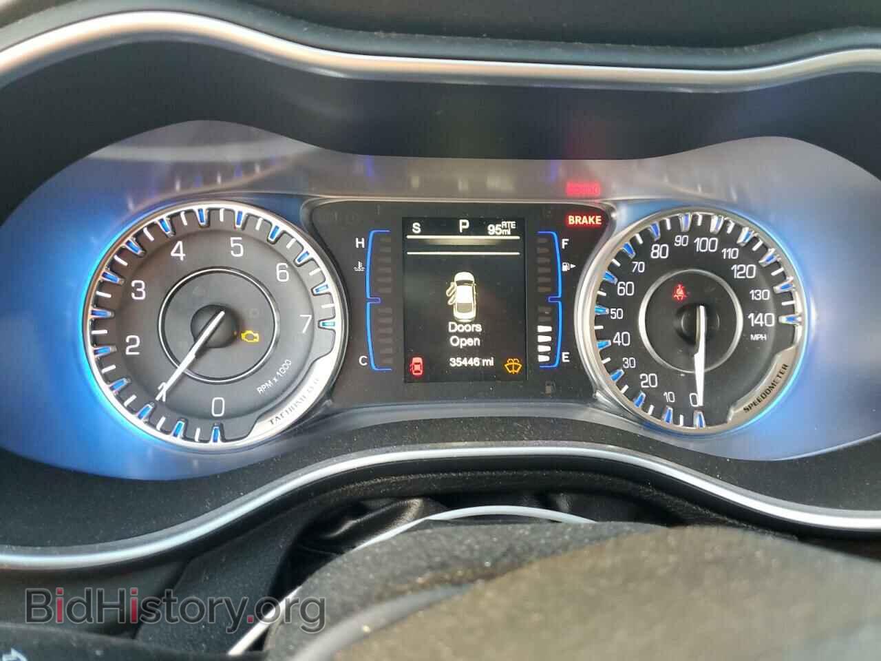 2016 CHRYSLER 200 - VIN: 1C3CCCAB8GN181419 - Фото 9