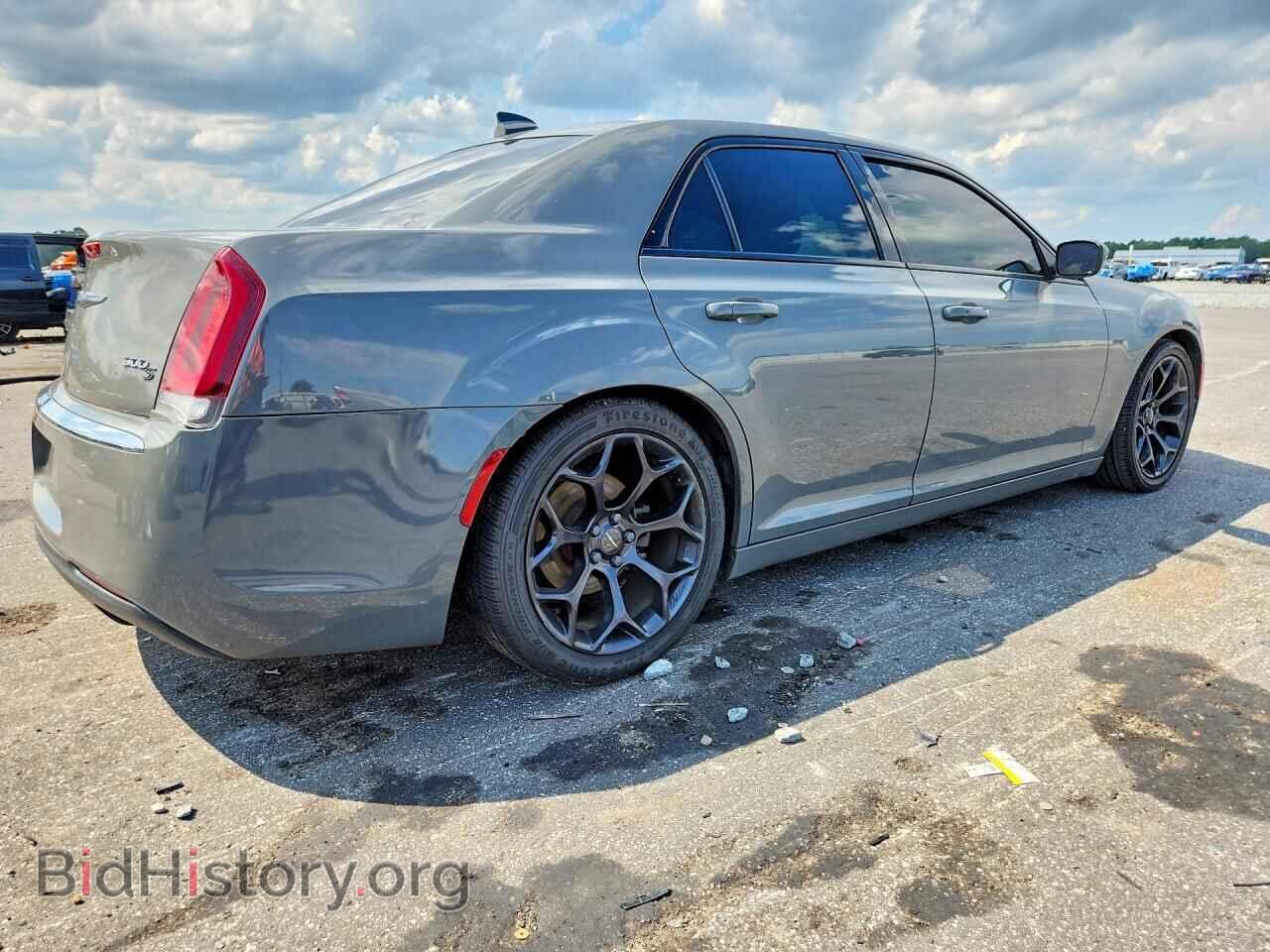 2019 CHRYSLER 300 - VIN: 2C3CCABG6KH679019 - Photo 3
