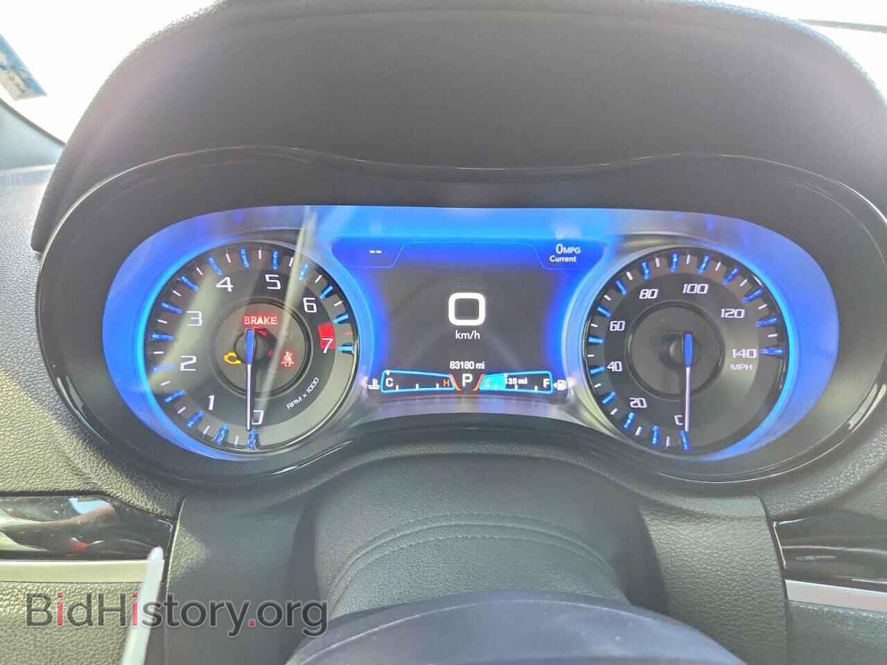 2019 CHRYSLER 300 - VIN: 2C3CCABG6KH679019 - Photo 9