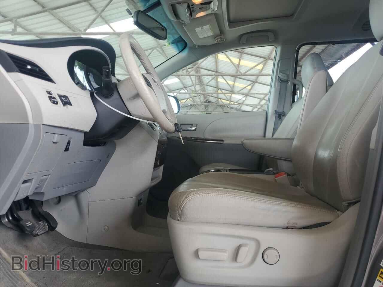 2011 TOYOTA All Models - VIN: 5TDYK3DC8BS131860 - Фото 7