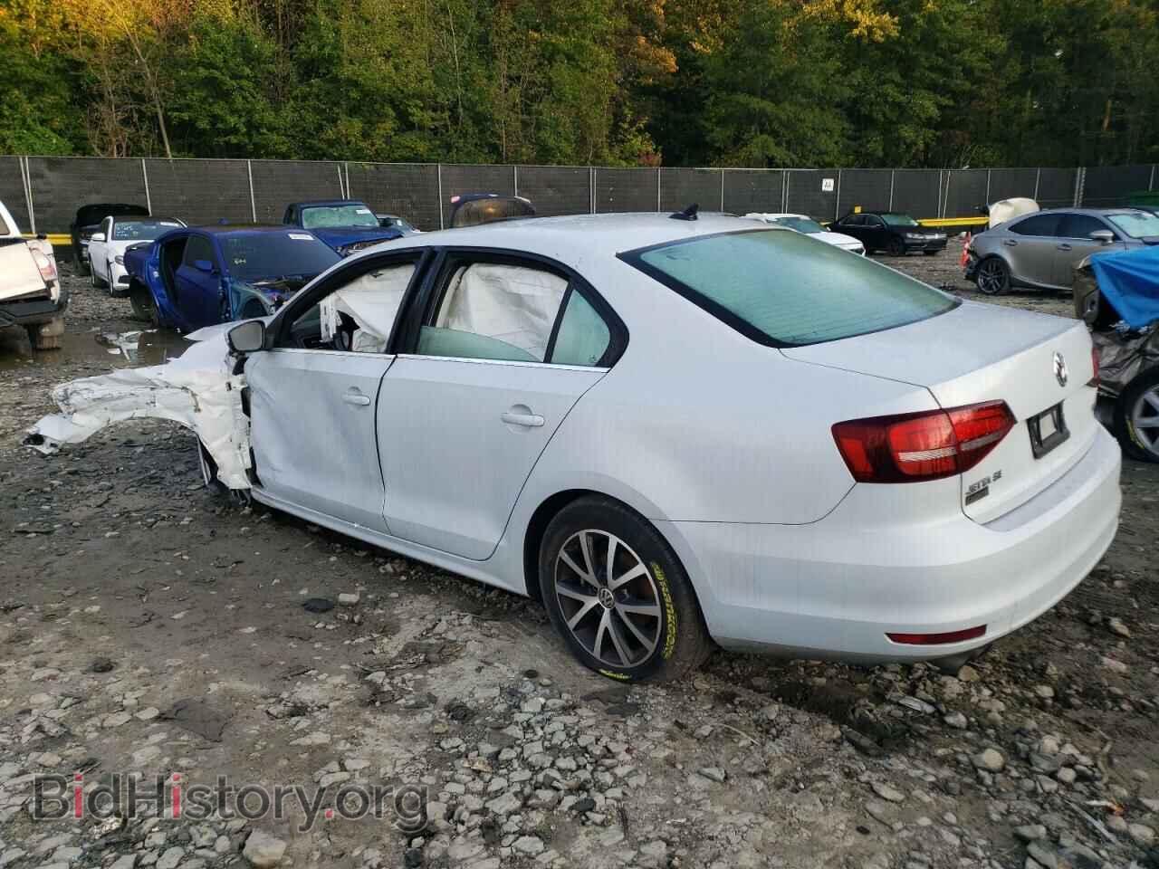 2017 VOLKSWAGEN JETTA - VIN: 3VWDB7AJ8HM272376 - Фото 2