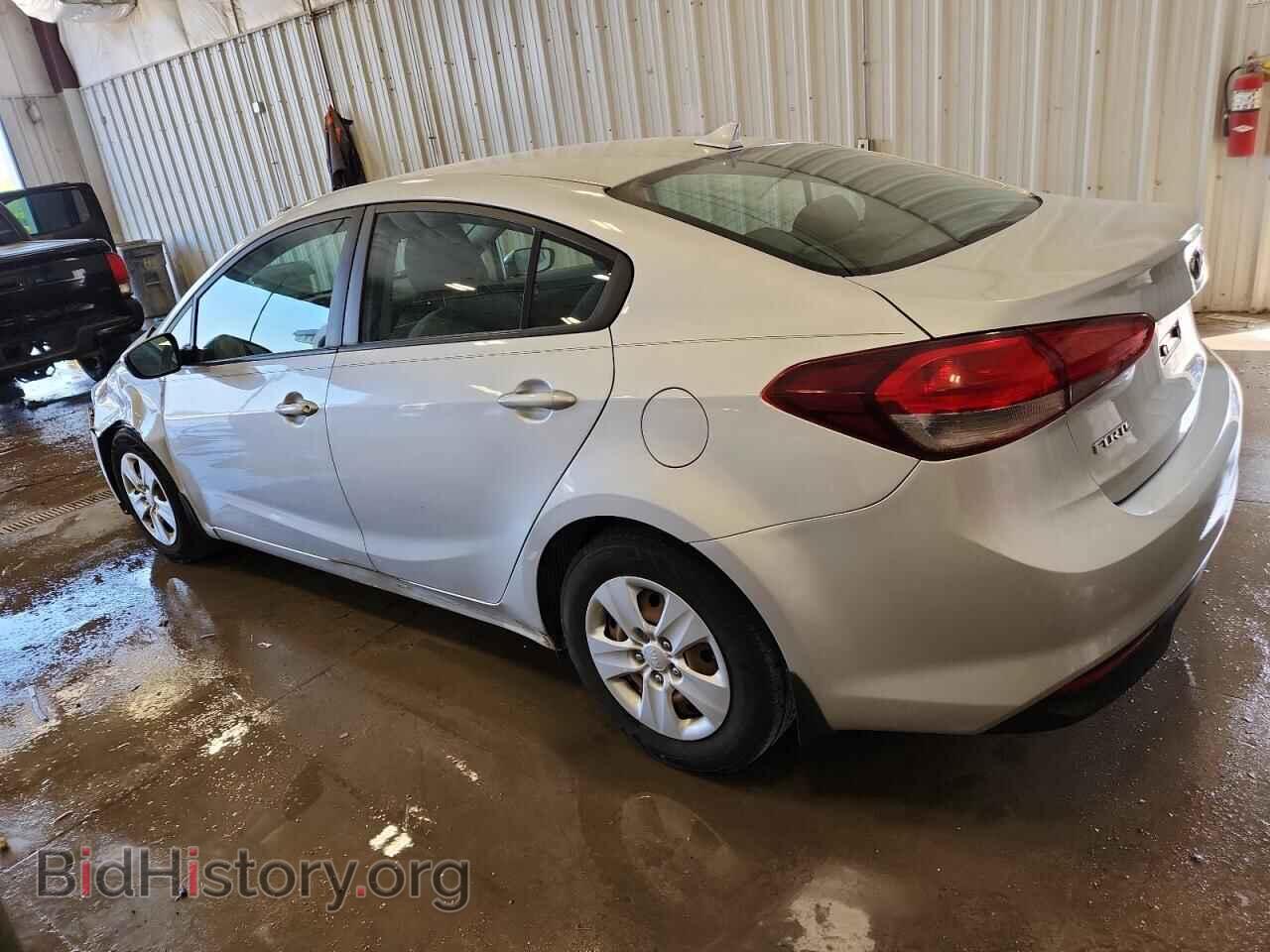 2017 KIA FORTE - VIN: 3KPFL4A74HE081740 - Фото 2