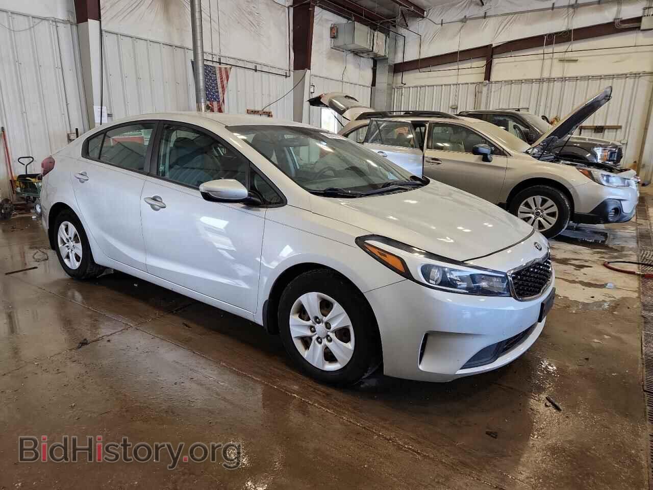 2017 KIA FORTE - VIN: 3KPFL4A74HE081740 - Фото 4