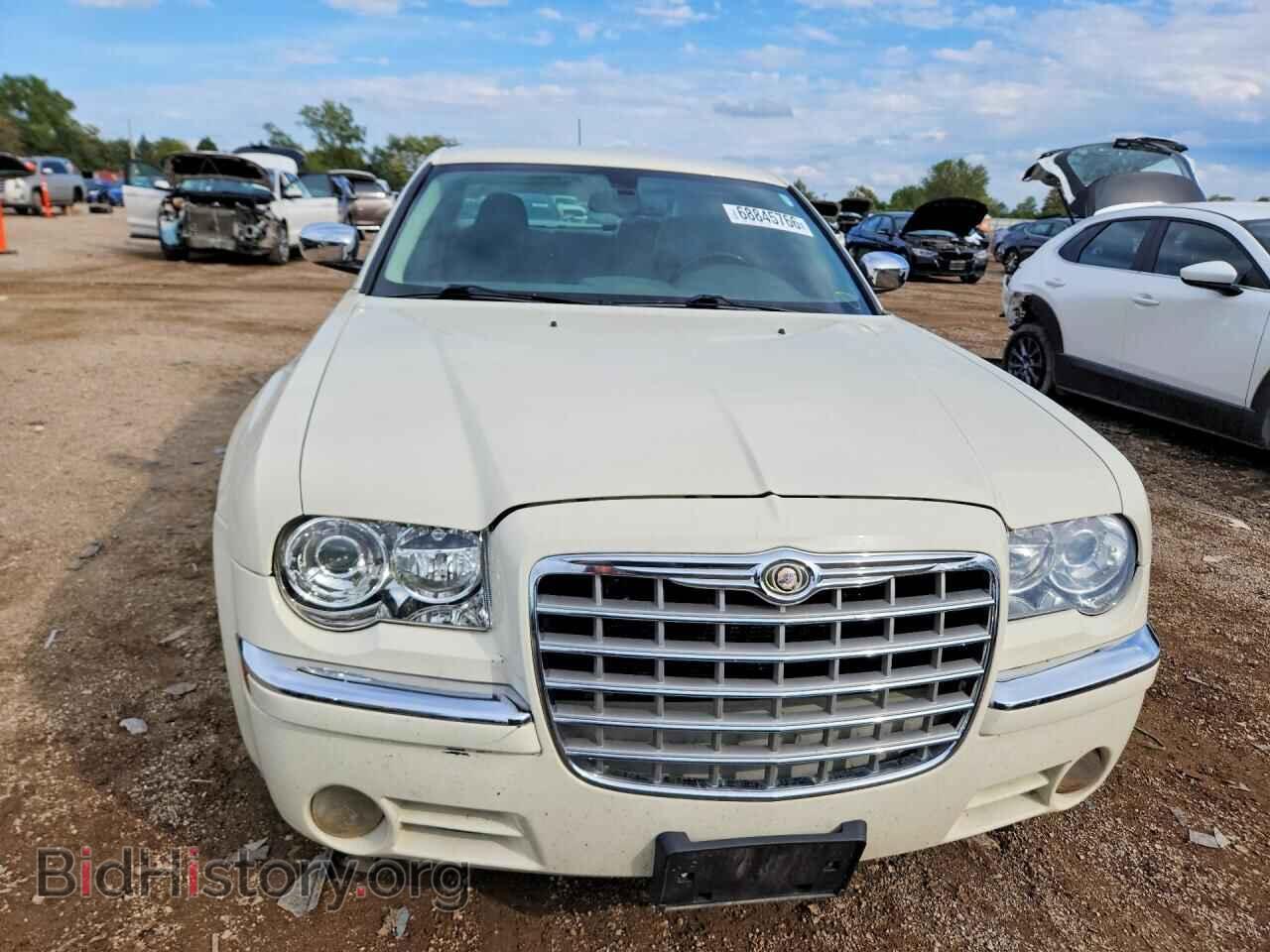 2008 CHRYSLER 300 - VIN: 2C3KA63H98H123897 - Фото 5
