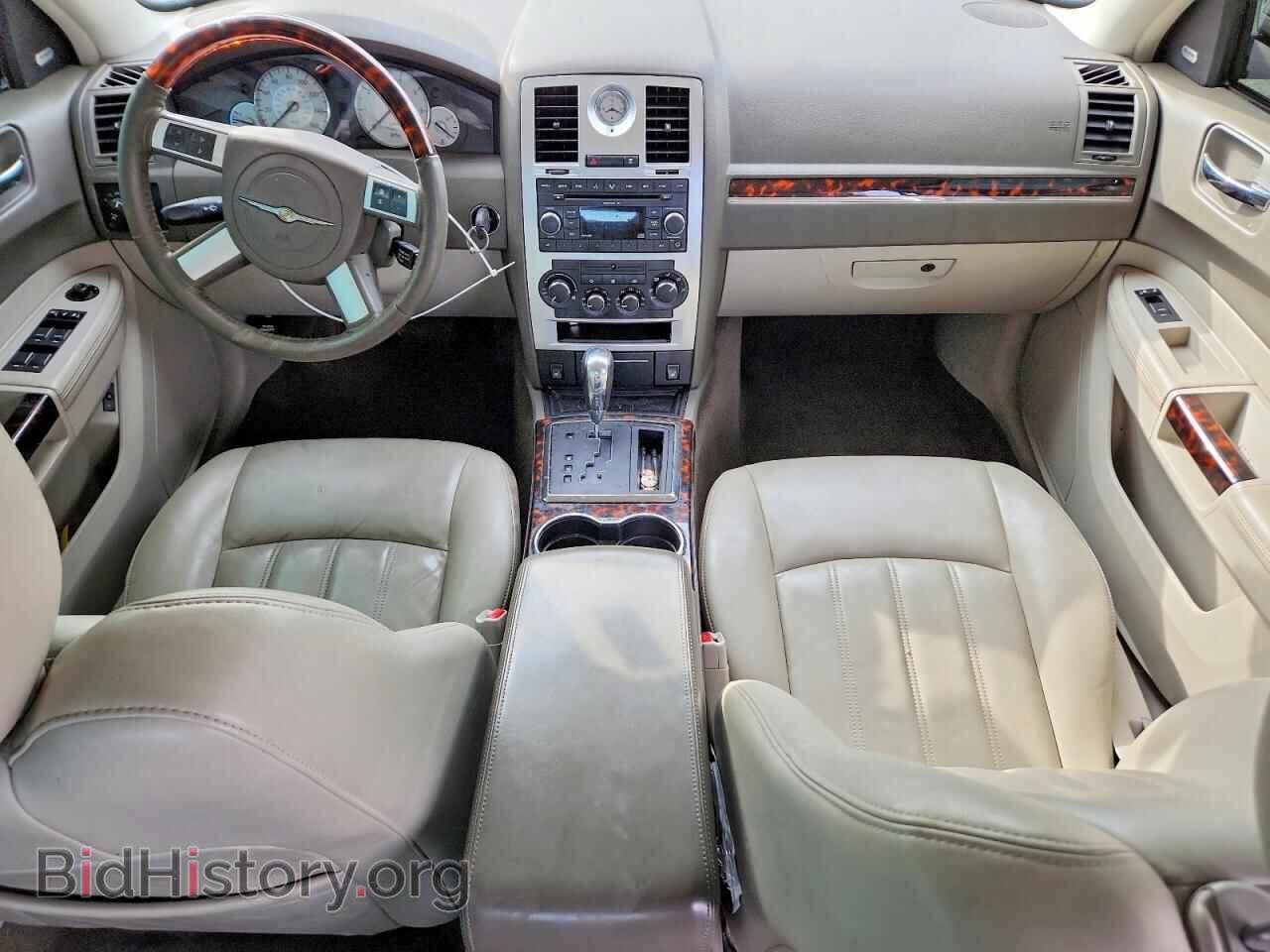 2008 CHRYSLER 300 - VIN: 2C3KA63H98H123897 - Фото 8