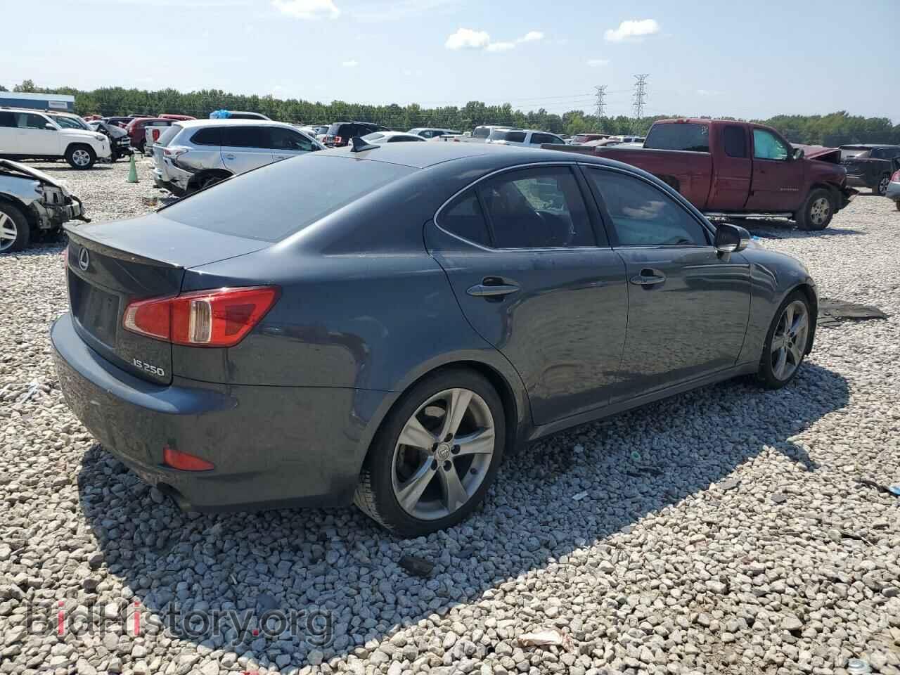 2011 LEXUS IS - VIN: JTHBF5C29B5150971 - Photo 3