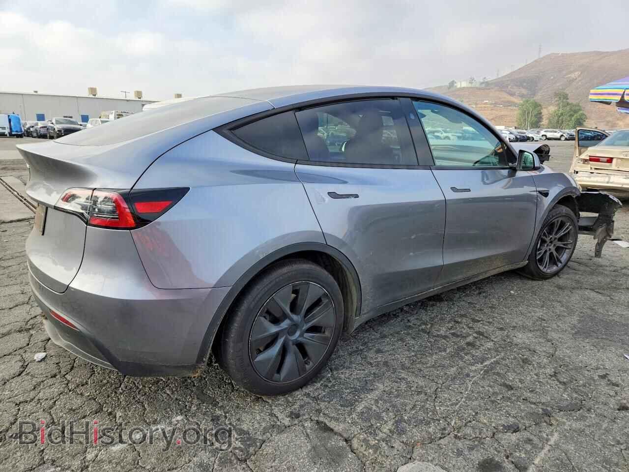 2025 TESLA MODEL Y - VIN: 7SAYGDED1SF271898 - Photo 3