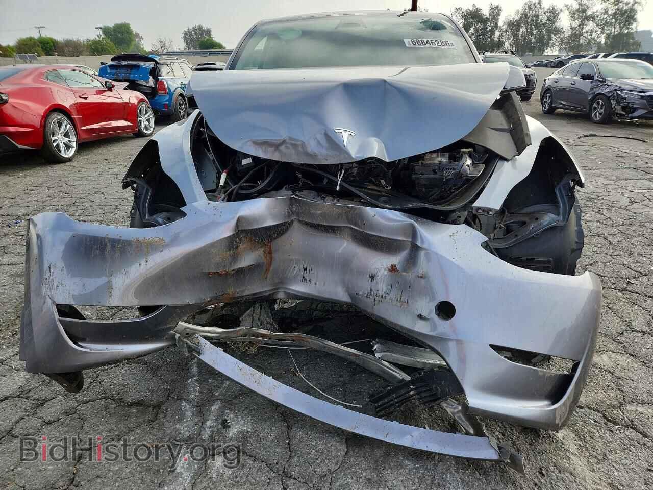 2025 TESLA MODEL Y - VIN: 7SAYGDED1SF271898 - Photo 5