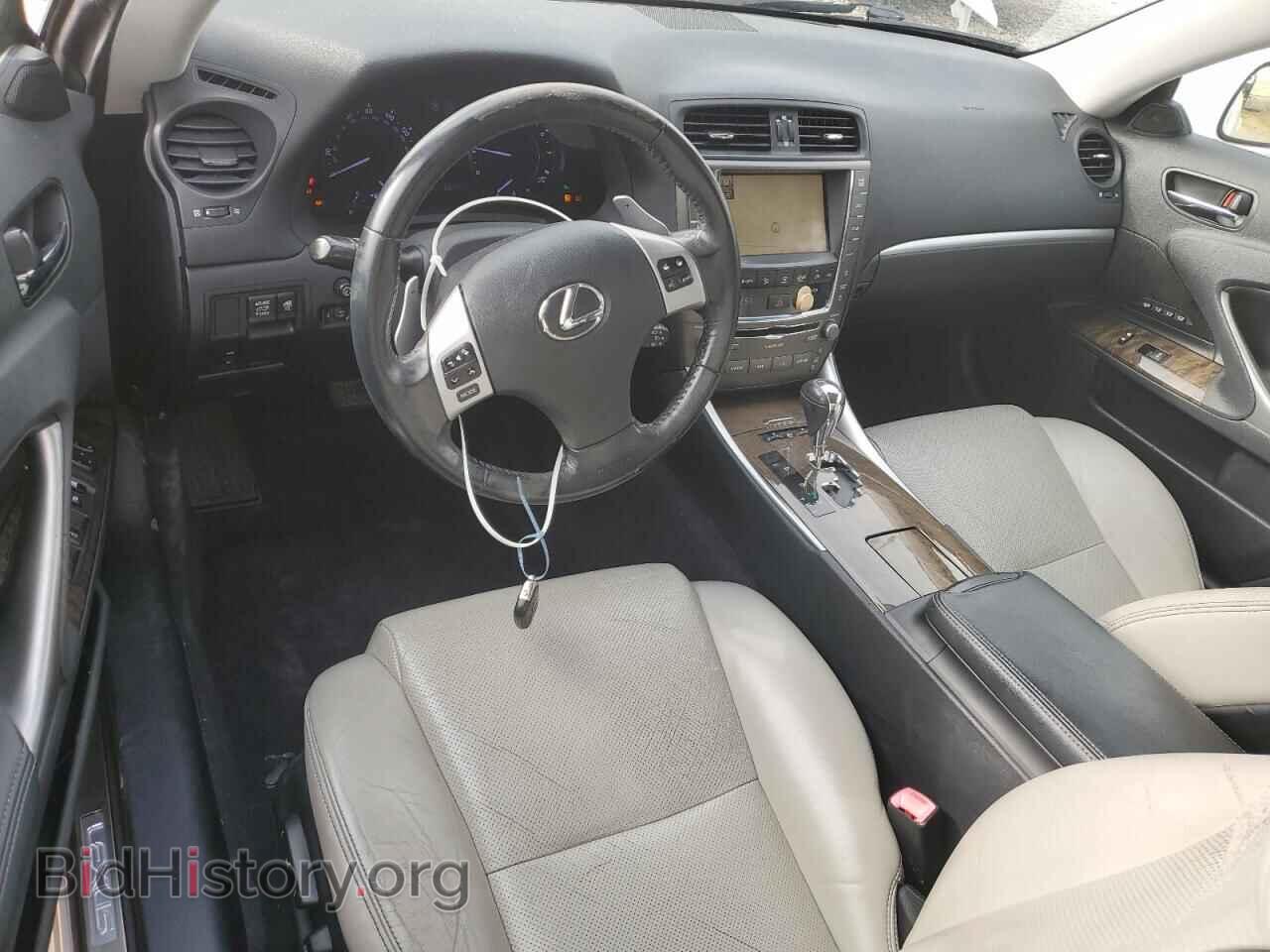 2011 LEXUS IS - VIN: JTHFF2C21B2517962 - Photo 8