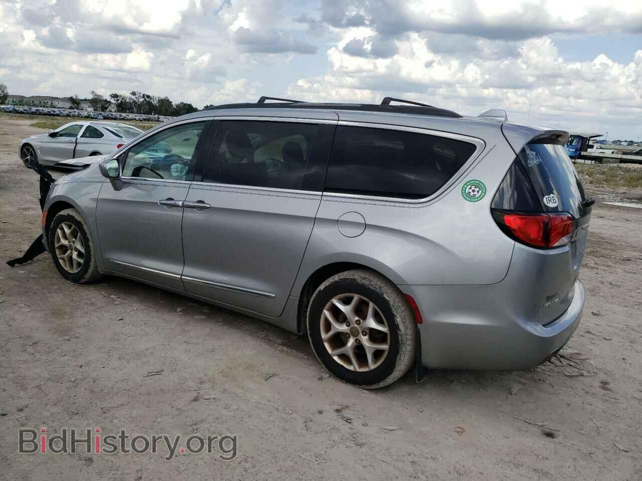2017 CHRYSLER PACIFICA - VIN: 2C4RC1BG2HR748118 - Фото 2