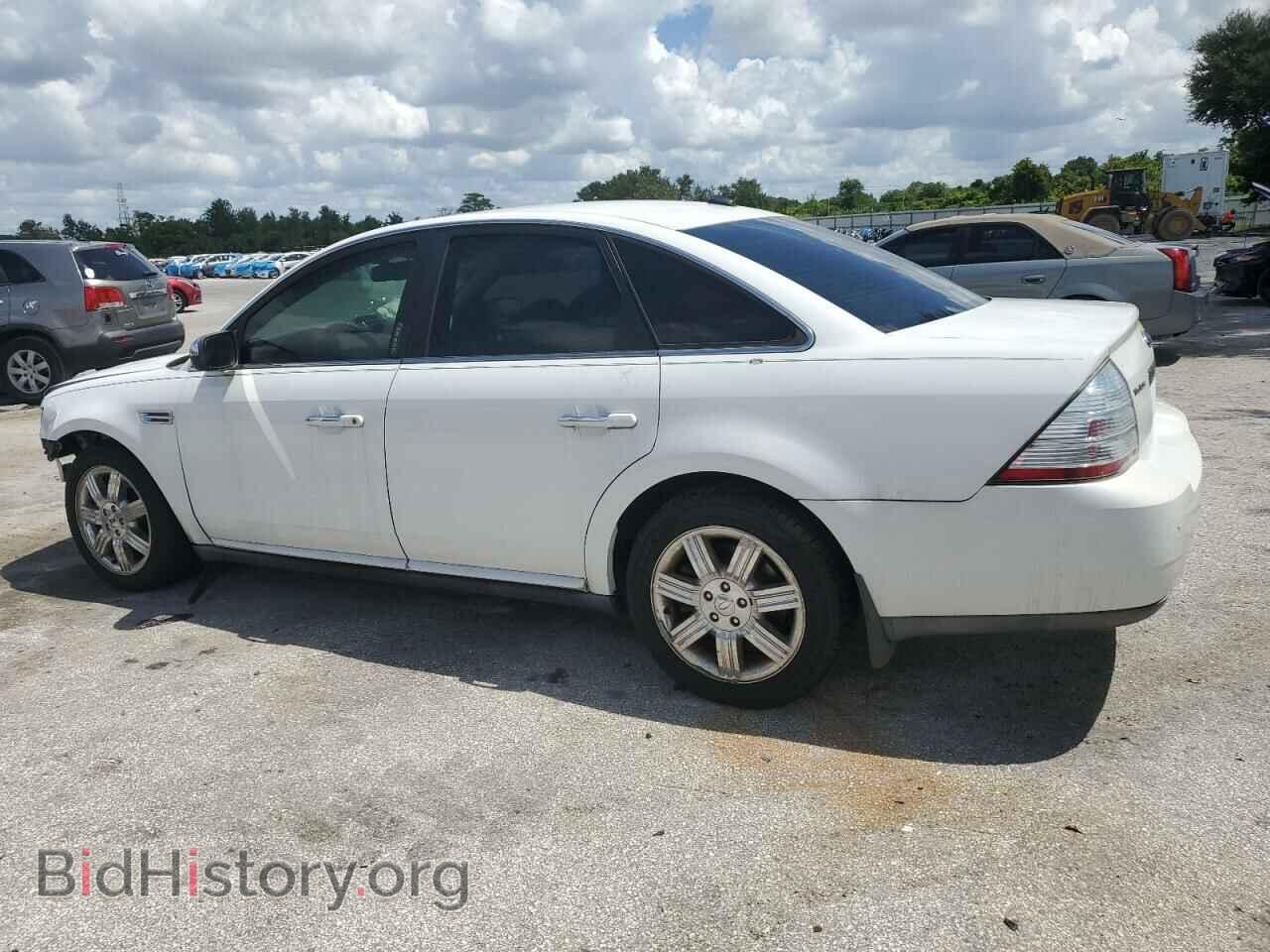 2008 FORD TAURUS - VIN: 1FAHP25W88G129572 - Фото 2