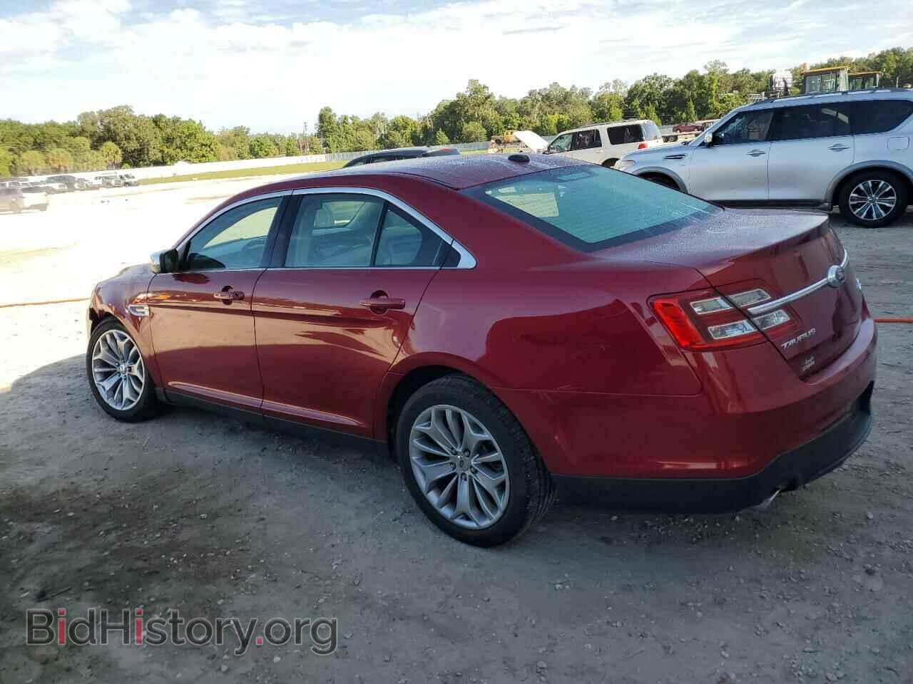 2013 FORD TAURUS - VIN: 1FAHP2F82DG185811 - Фото 2