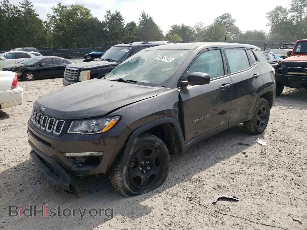 Фотография 3C4NJDAB2HT660632 - JEEP COMPASS 2017