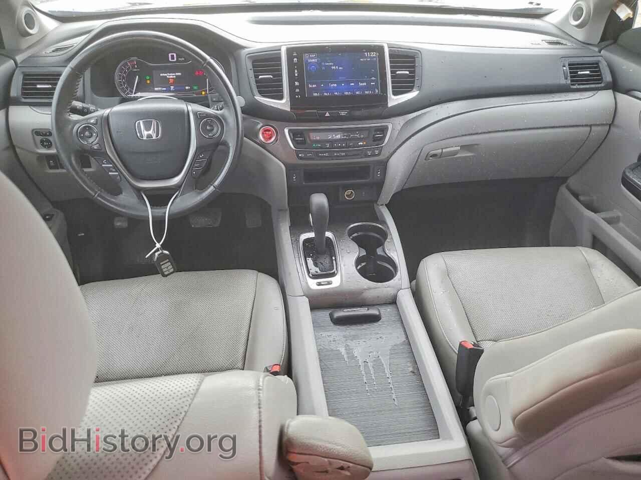 2017 HONDA RIDGELINE - VIN: 5FPYK2F66HB010685 - Photo 8