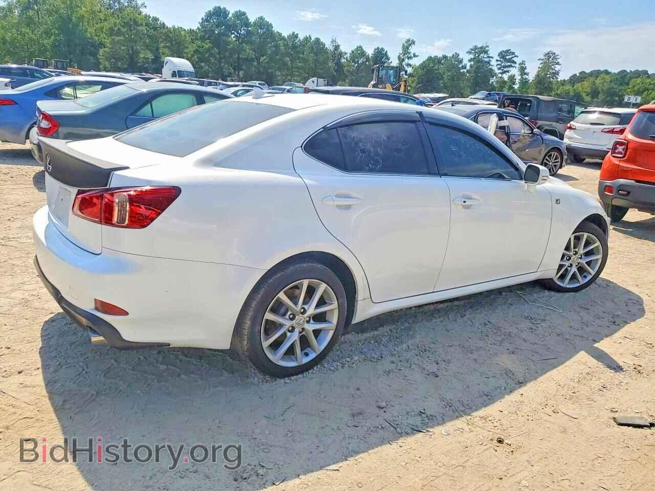2011 LEXUS IS - VIN: JTHCF5C20B2035309 - Photo 3