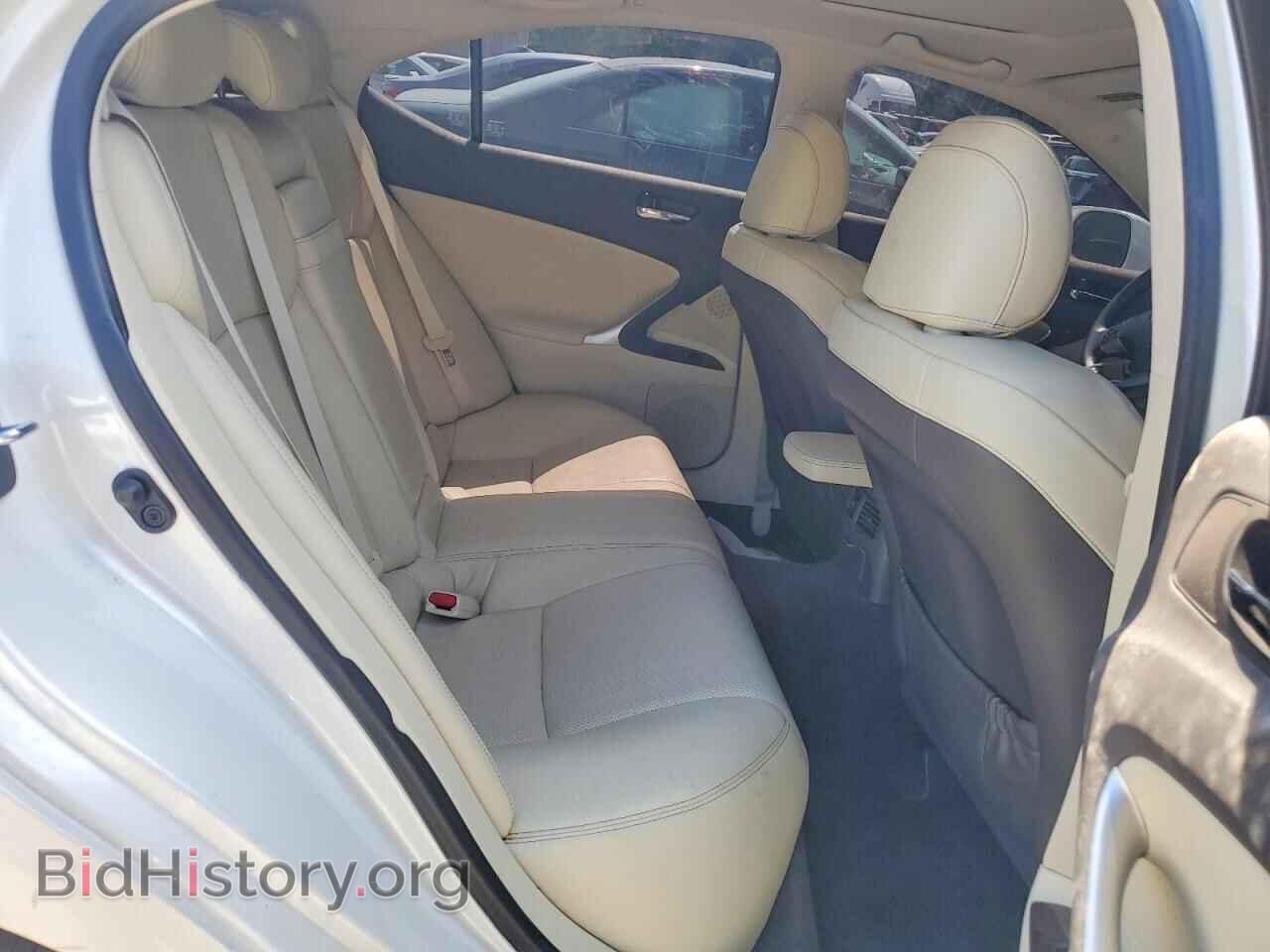 2011 LEXUS IS - VIN: JTHCF5C20B2035309 - Photo 10