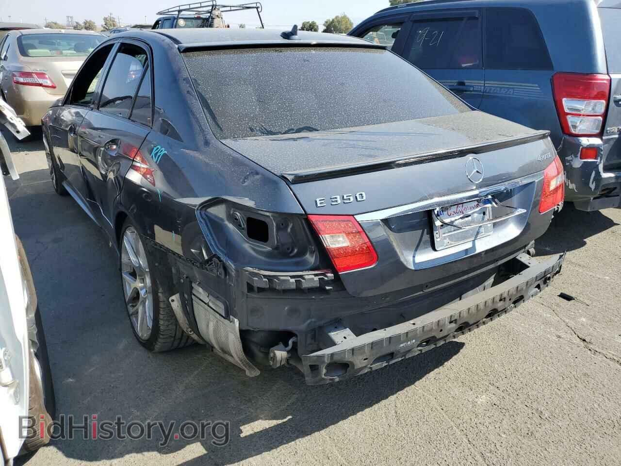 2011 MERCEDES-BENZ E-CLASS - VIN: WDDHF8HB6BA301459 - Фото 2