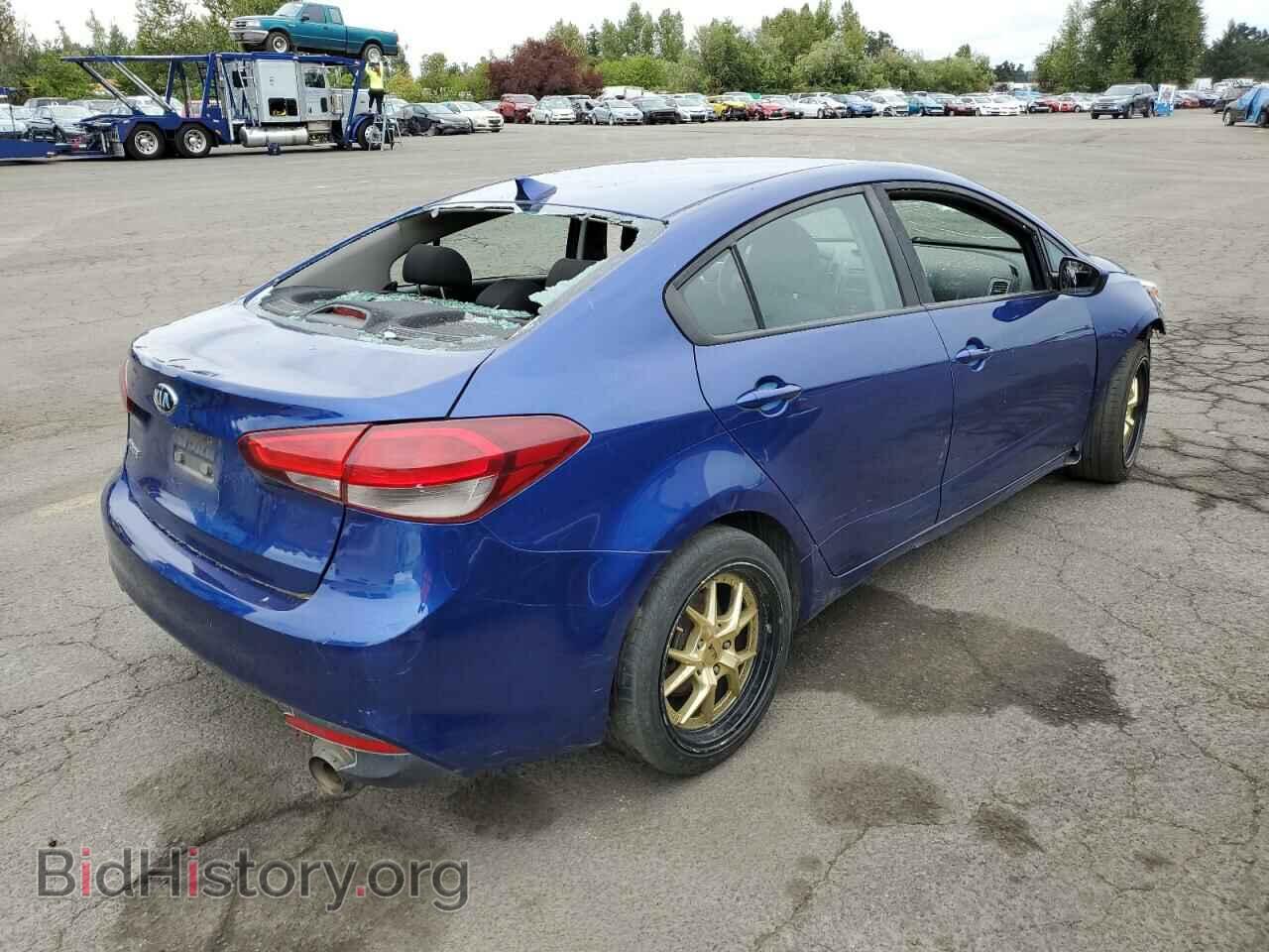 2017 KIA FORTE - VIN: 3KPFK4A71HE087563 - Фото 3