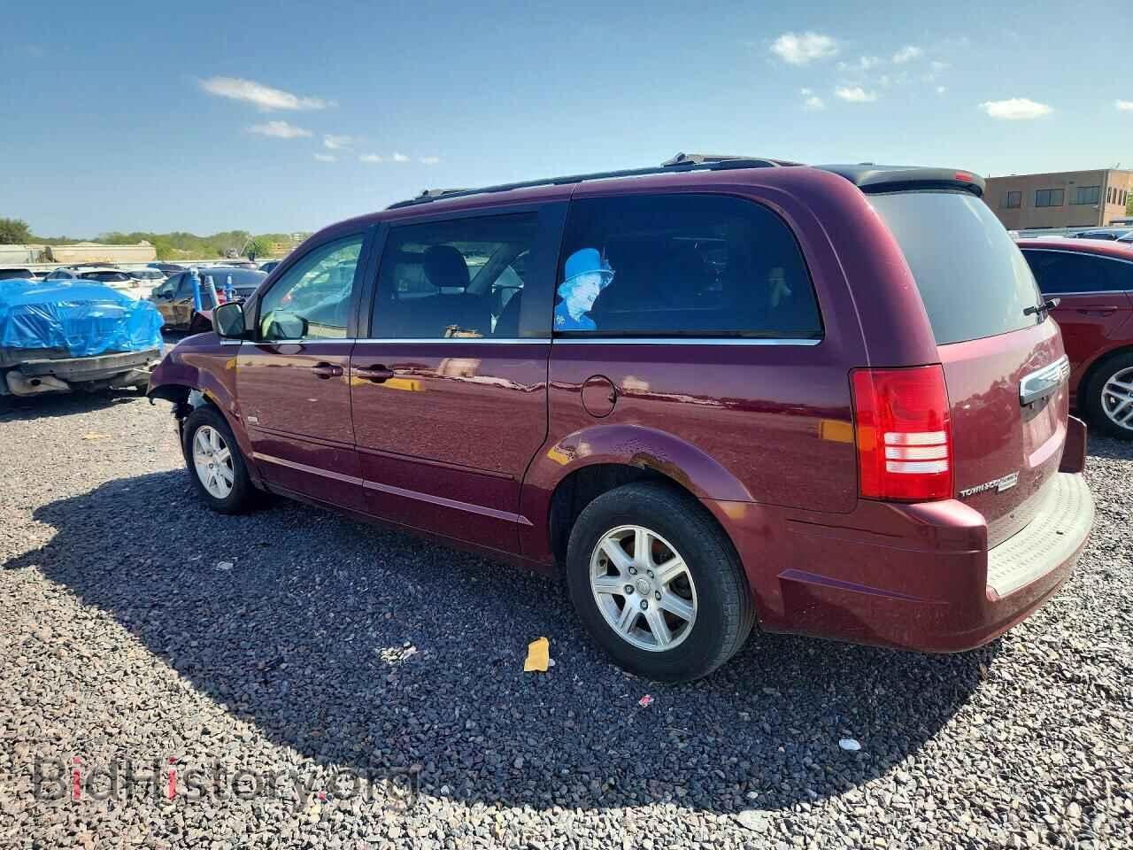 2008 CHRYSLER MINIVAN - VIN: 2A8HR54P48R826857 - Фото 2