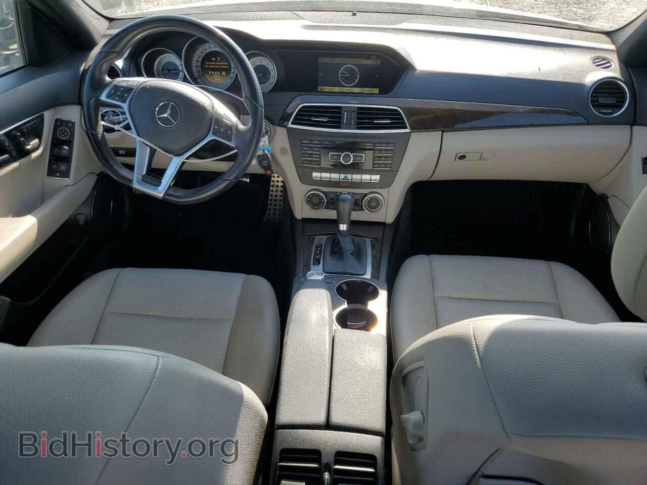 2012 MERCEDES-BENZ C-CLASS - VIN: WDDGF5HB2CA647357 - Фото 8