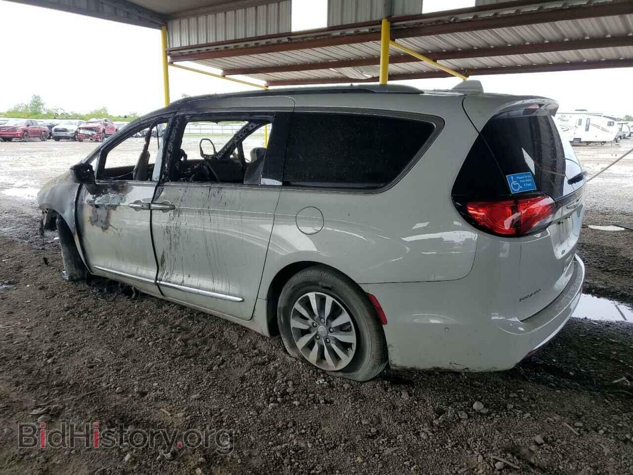 2020 CHRYSLER PACIFICA - VIN: 2C4RC1EG6LR135584 - Photo 2