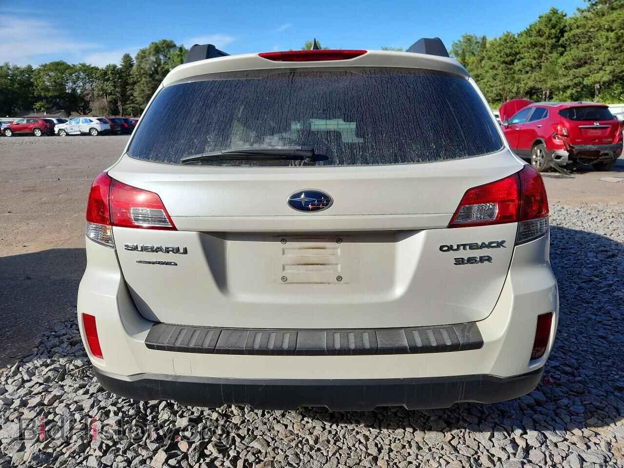 2011 SUBARU OUTBACK - VIN: 4S4BREJC7B2391901 - Фото 6