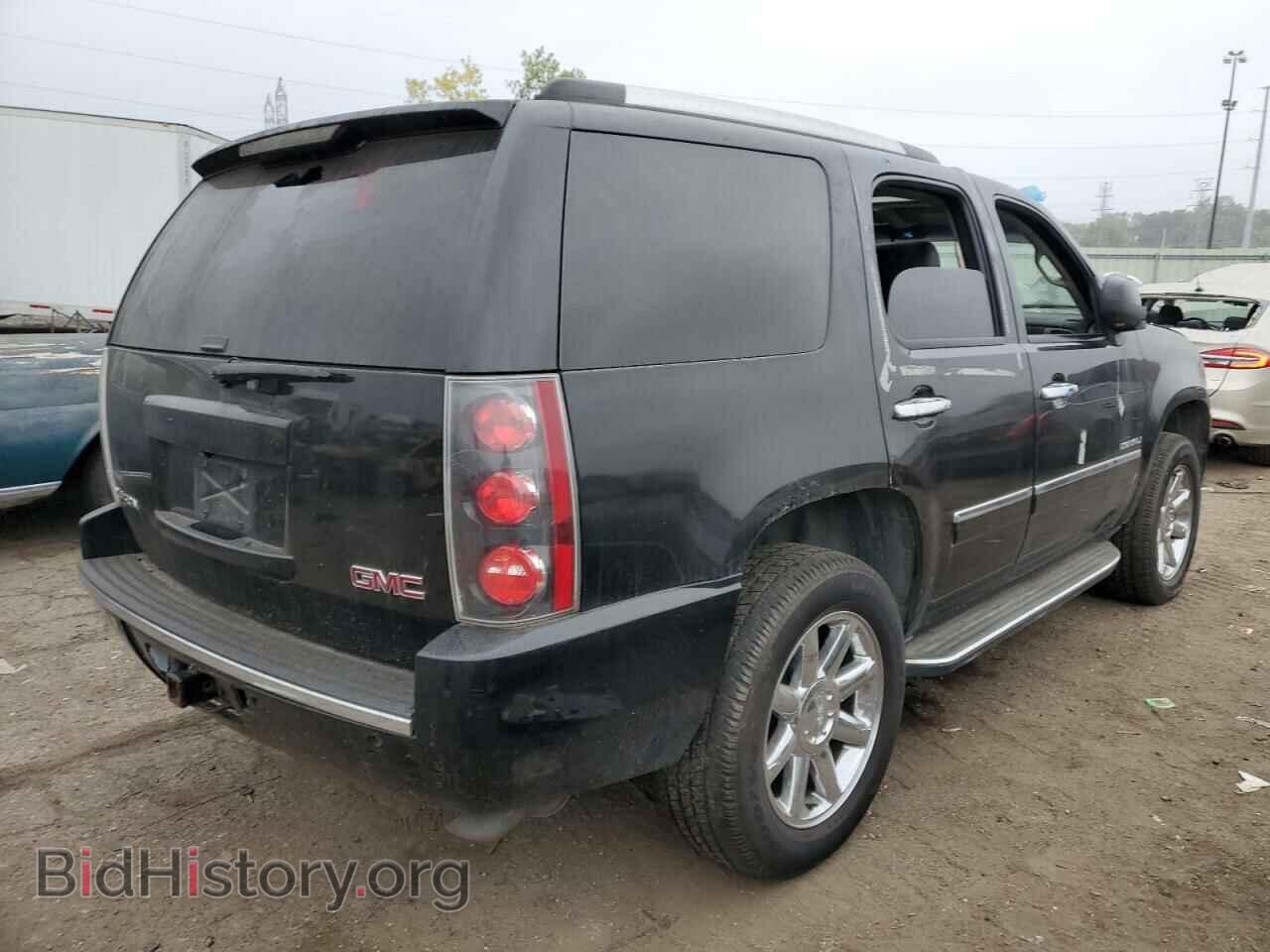 2011 GMC YUKON - VIN: 1GKS2EEF2BR205657 - Фото 3