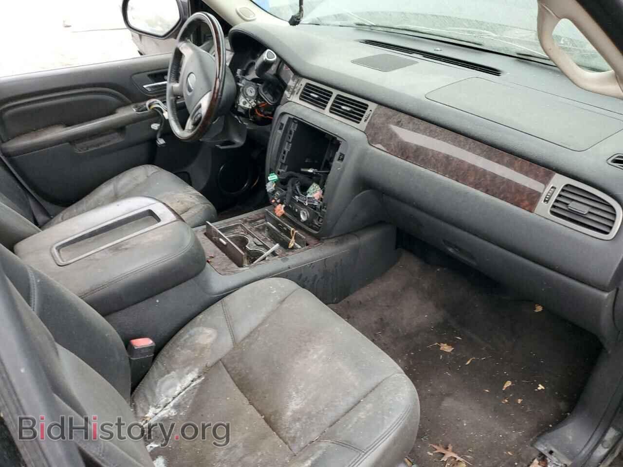 2011 GMC YUKON - VIN: 1GKS2EEF2BR205657 - Фото 8