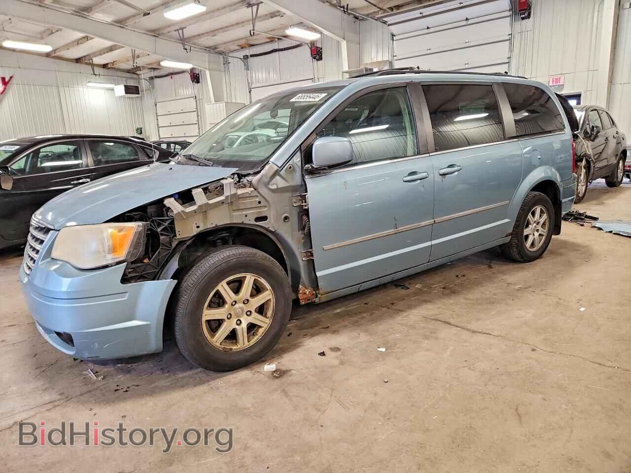 Photo 2A4RR5D10AR184094 - CHRYSLER MINIVAN 2010