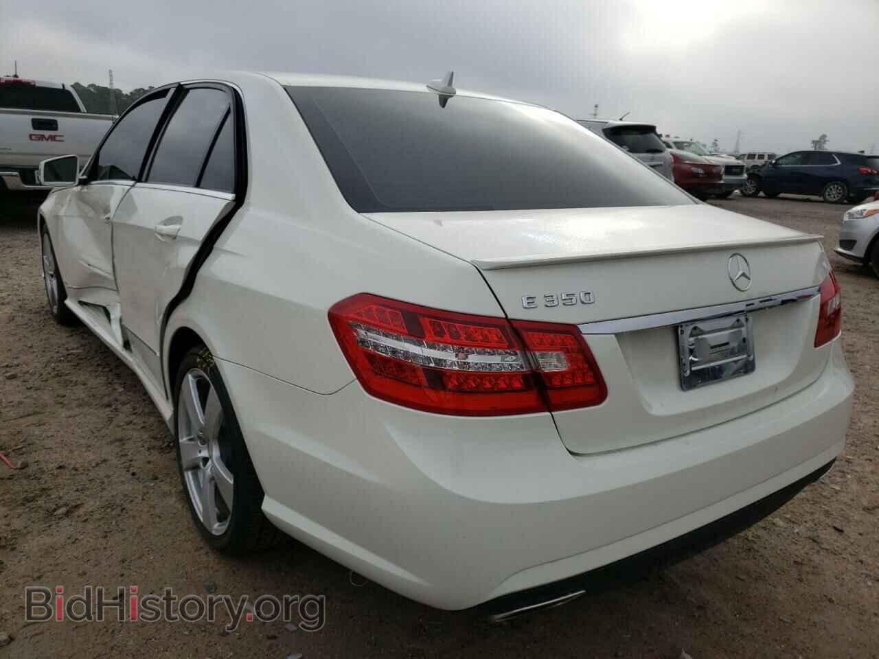 2011 MERCEDES-BENZ E-CLASS - VIN: WDDHF5GB5BA273640 - Фото 3
