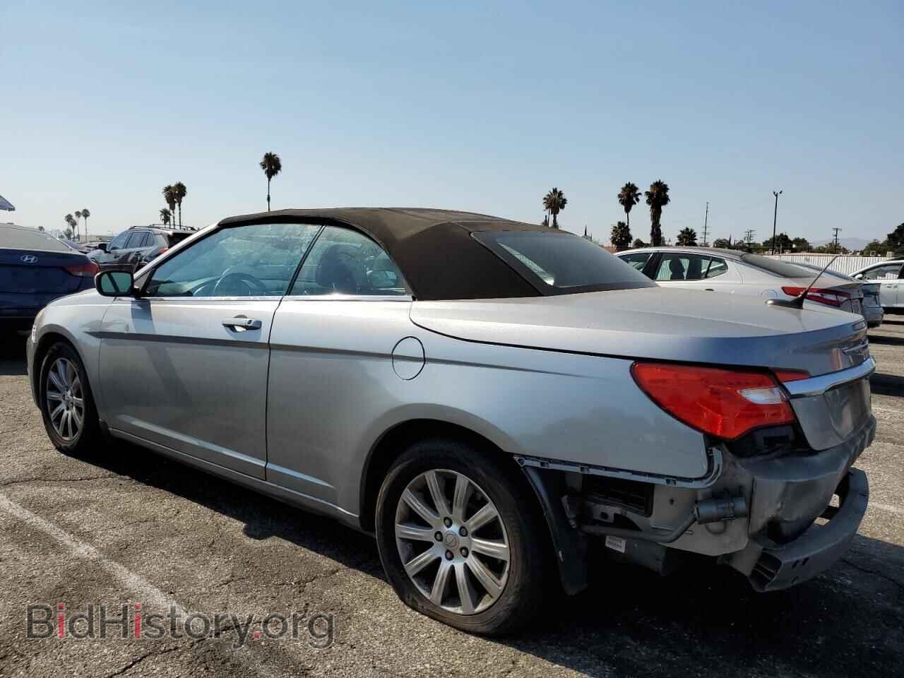 2013 CHRYSLER 200 - VIN: 1C3BCBEB4DN606386 - Фото 2
