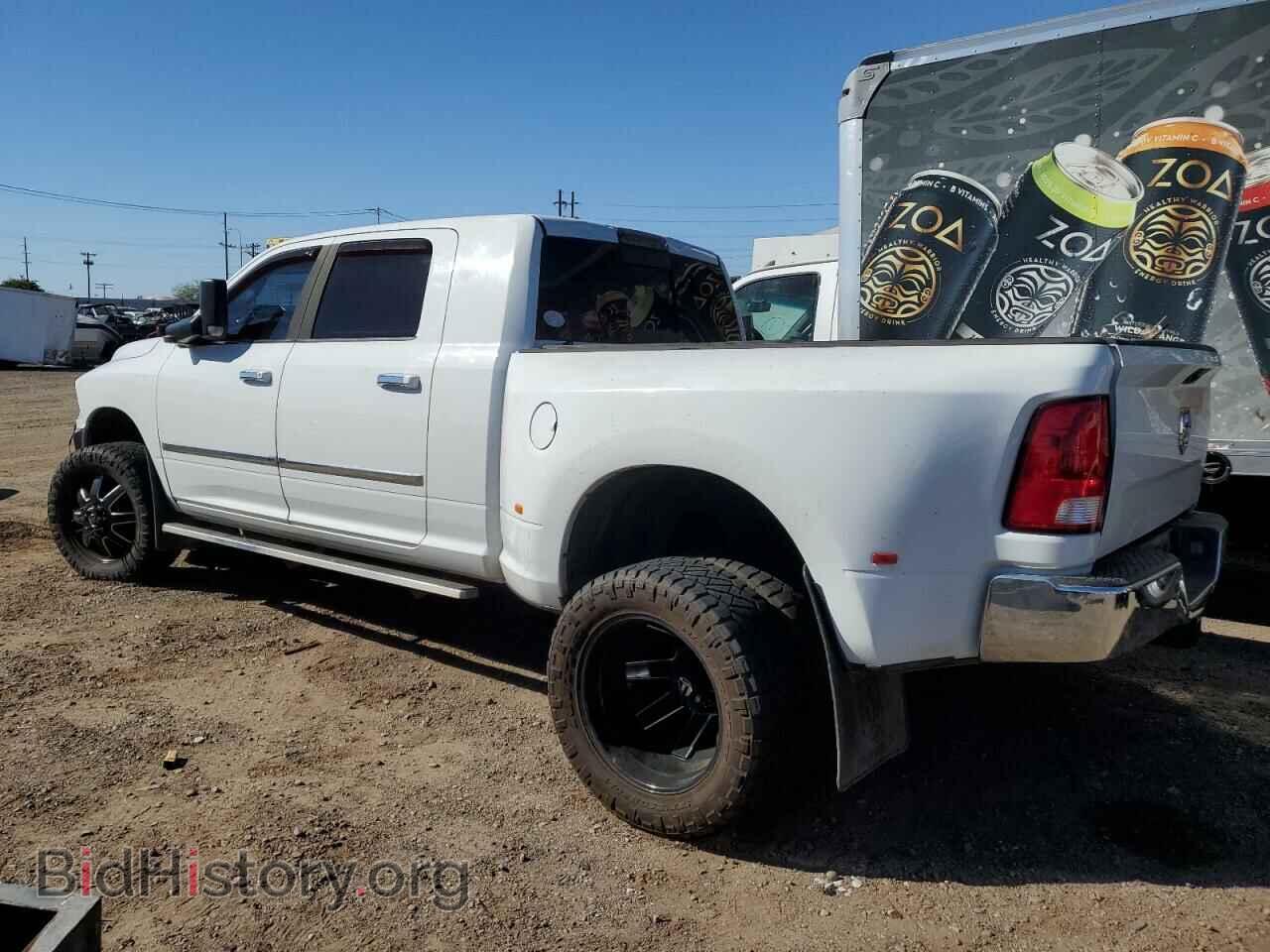 2015 RAM All Models - VIN: 3C63RRLL2FG657651 - Photo 2