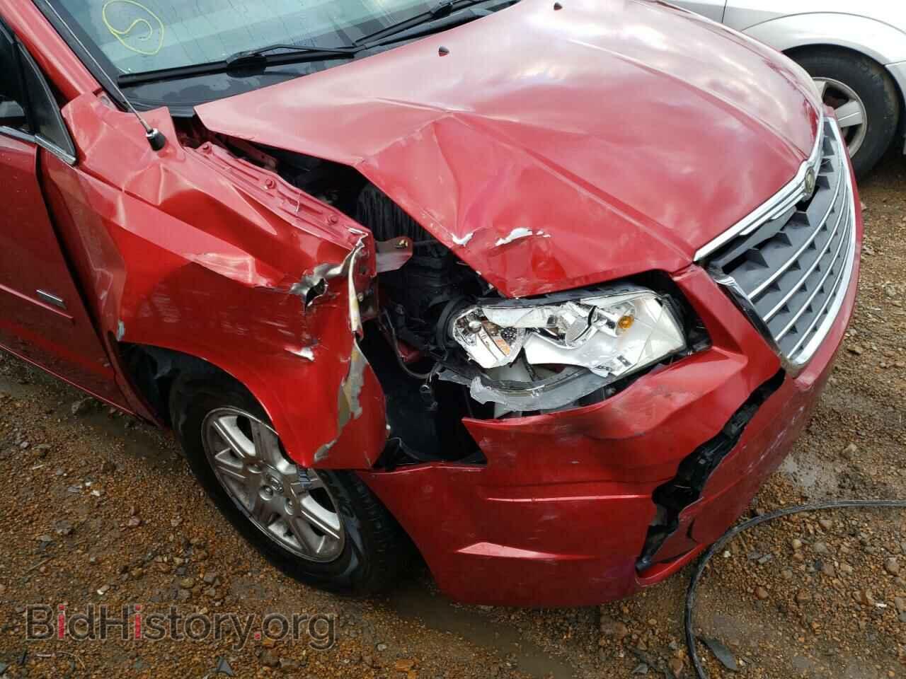 2008 CHRYSLER MINIVAN - VIN: 2A8HR54PX8R716637 - Фото 9