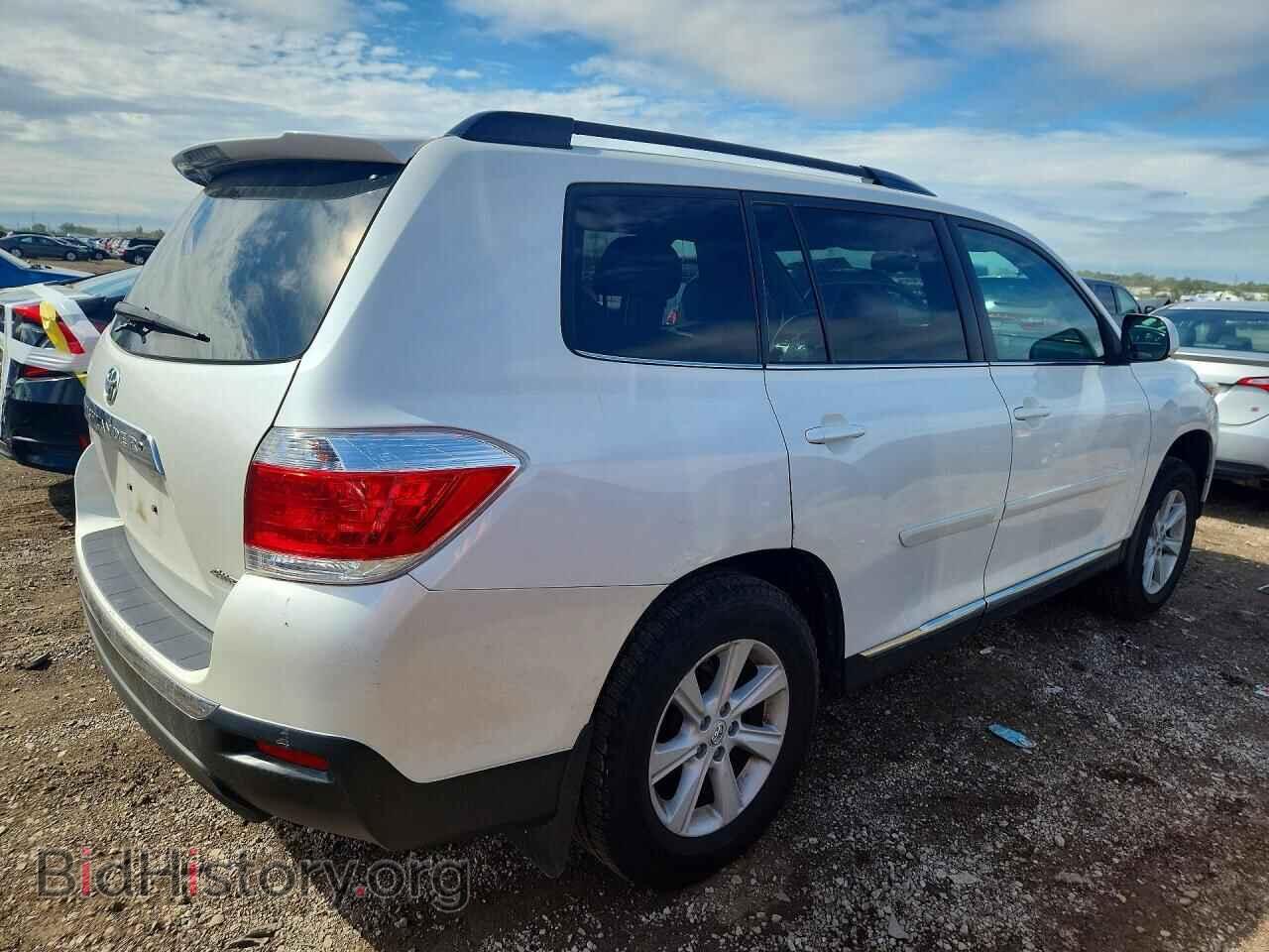 2012 TOYOTA HIGHLANDER - VIN: 5TDBK3EH4CS172696 - Фото 3