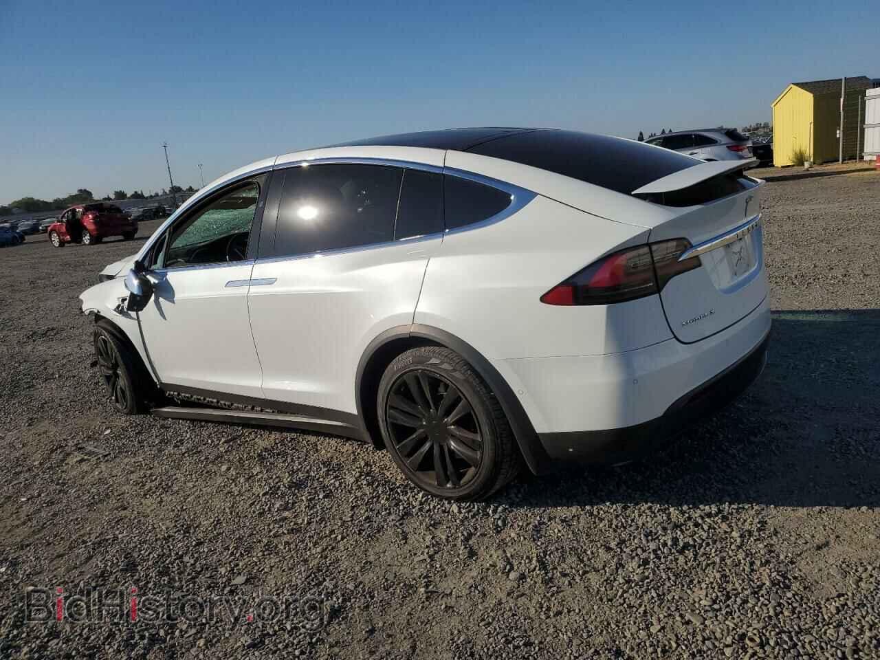 2017 TESLA MODEL X - VIN: 5YJXCAE22HF041510 - Photo 2