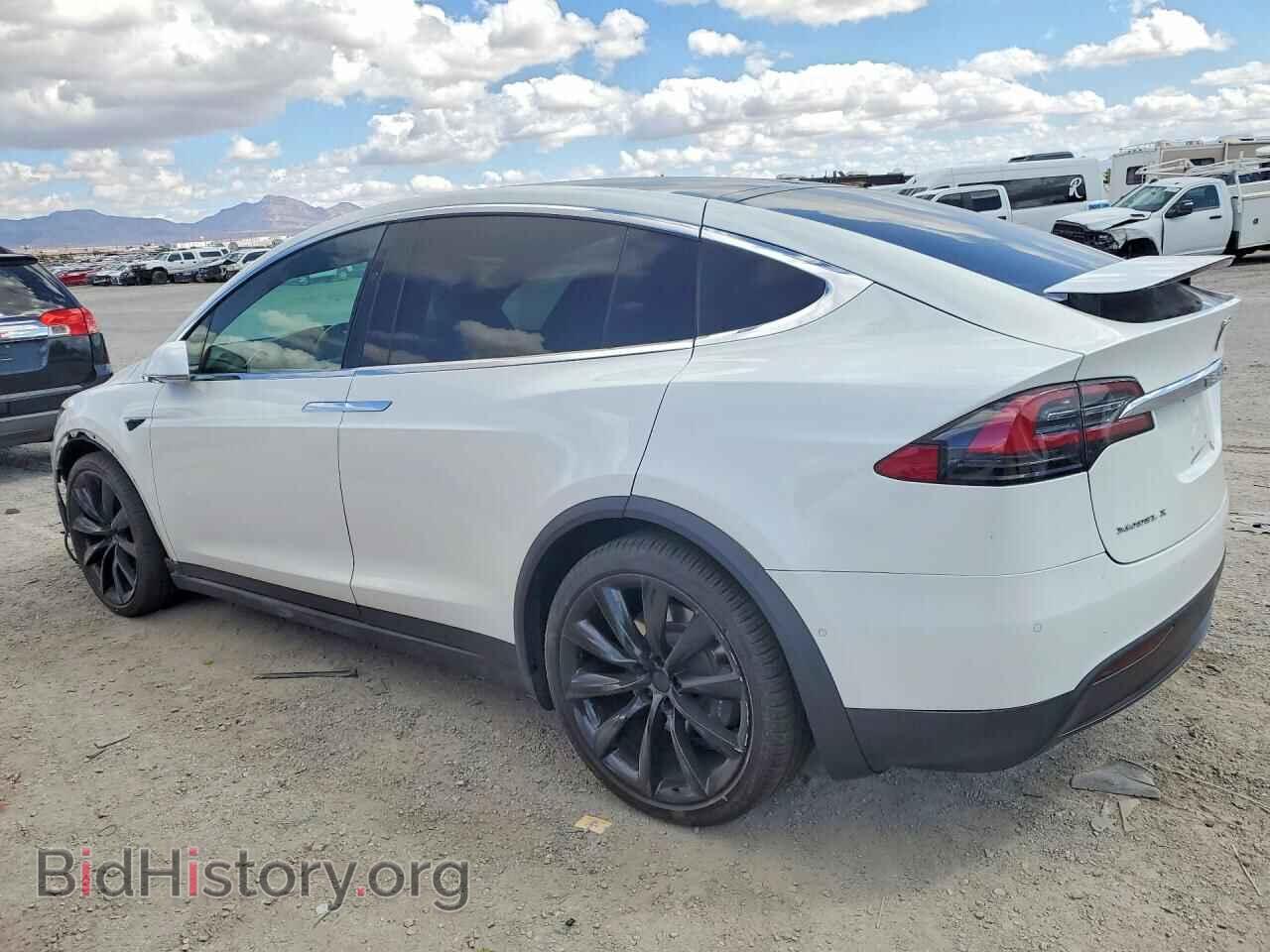 2017 TESLA MODEL X - VIN: 5YJXCDE28HF055770 - Photo 2