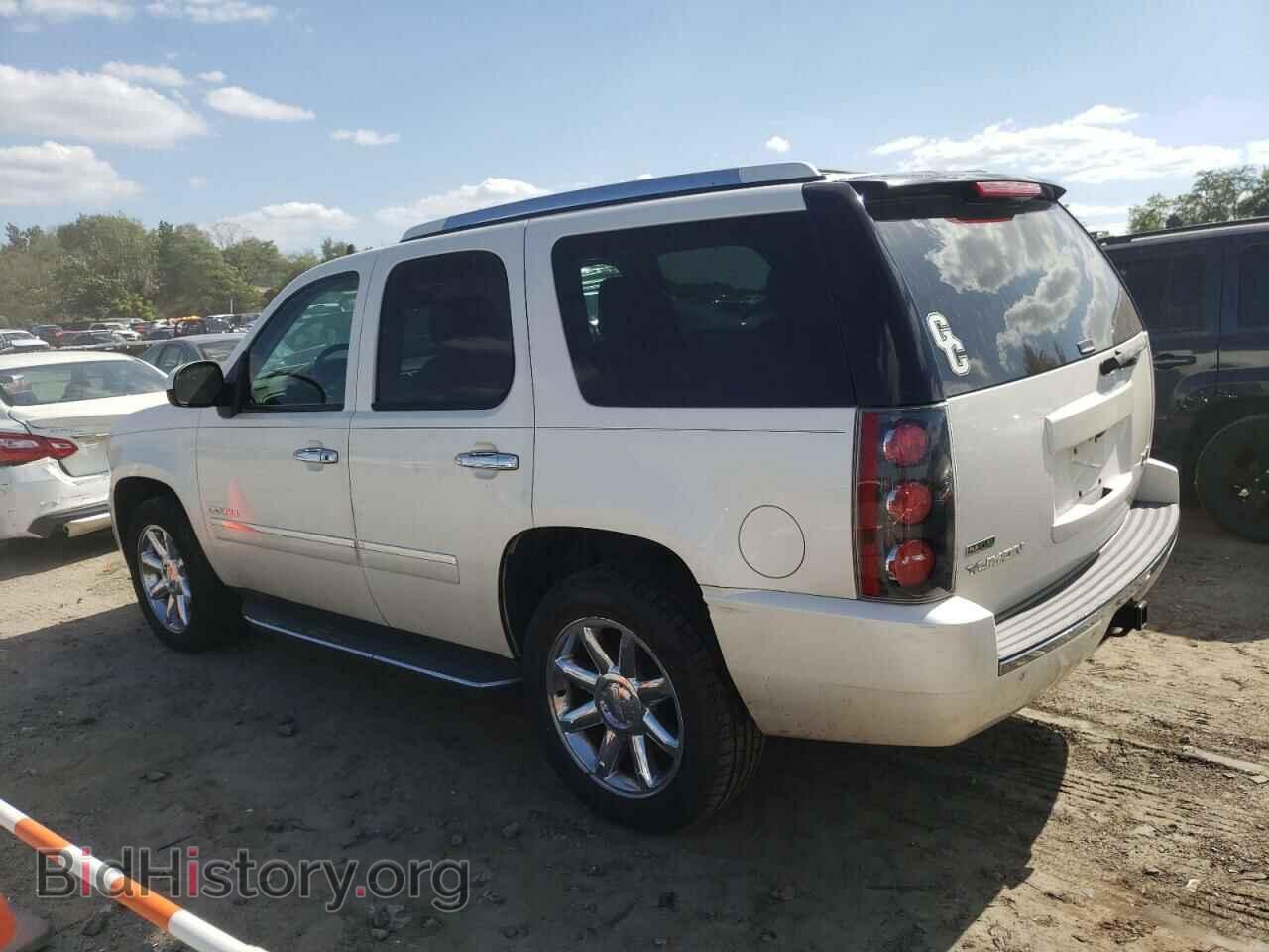 2011 GMC YUKON - VIN: 1GKS2EEF8BR384190 - Фото 2