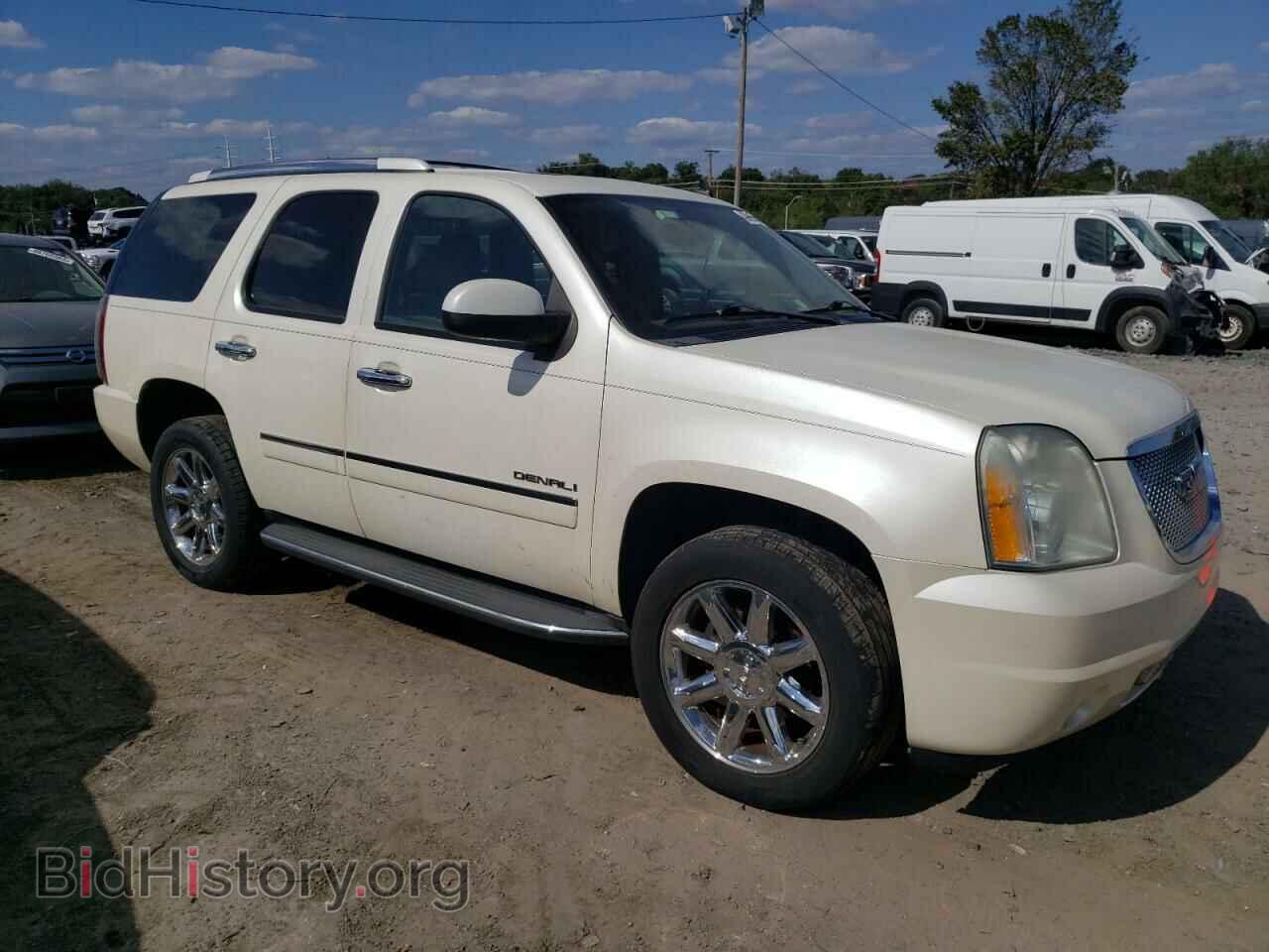 2011 GMC YUKON - VIN: 1GKS2EEF8BR384190 - Фото 4