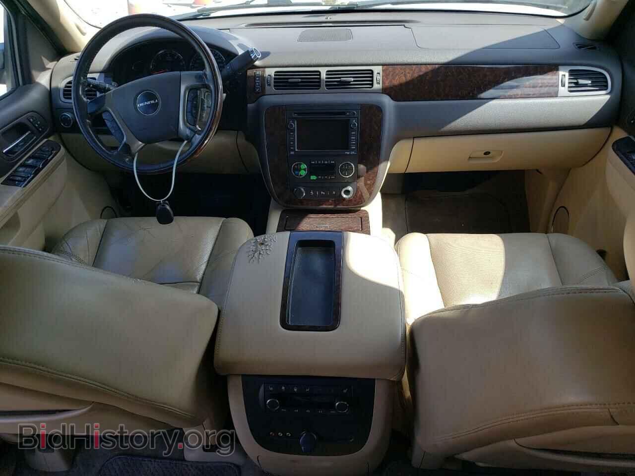 2011 GMC YUKON - VIN: 1GKS2EEF8BR384190 - Фото 8