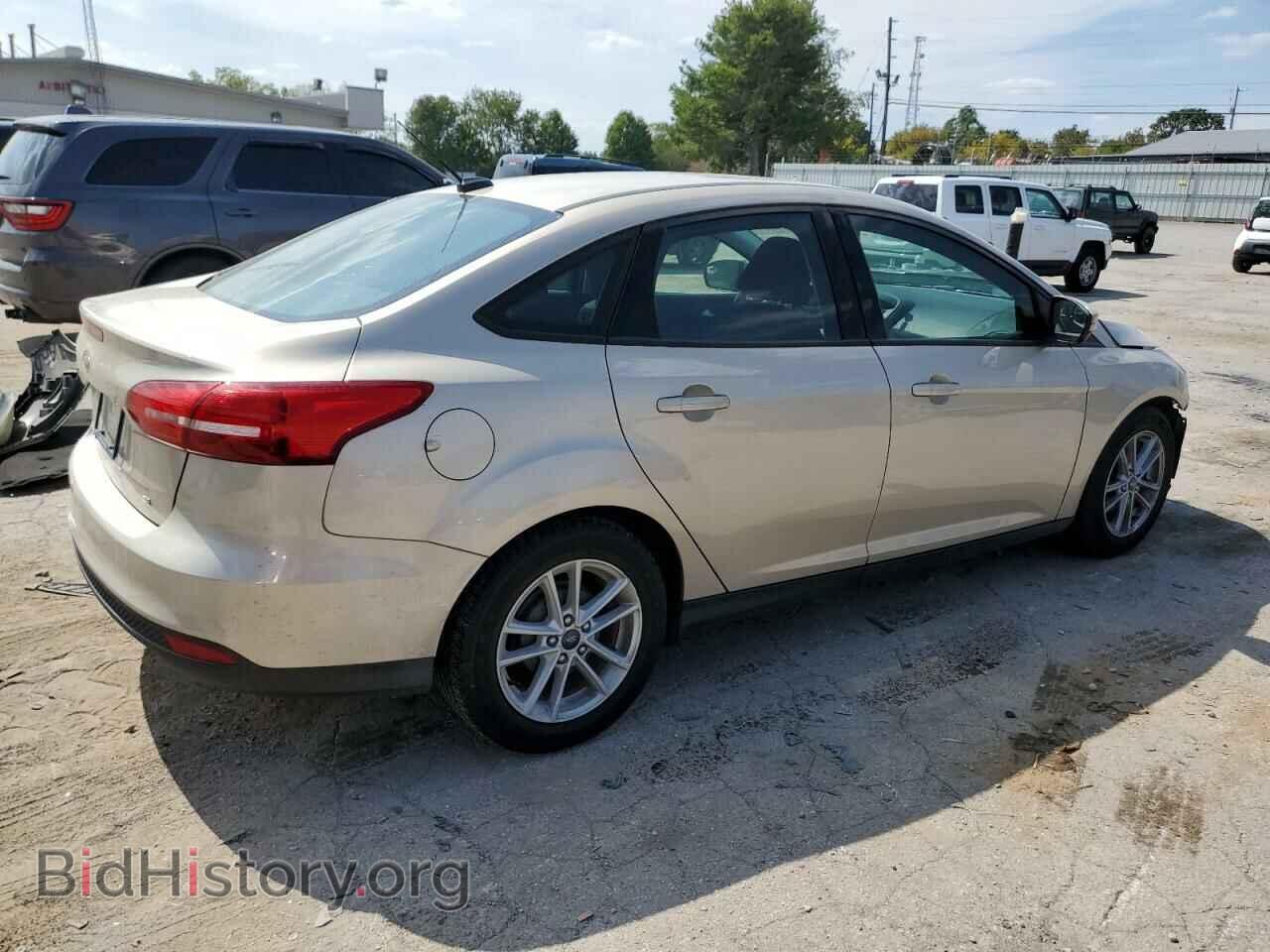 2017 FORD FOCUS - VIN: 1FADP3F25HL274642 - Фото 3