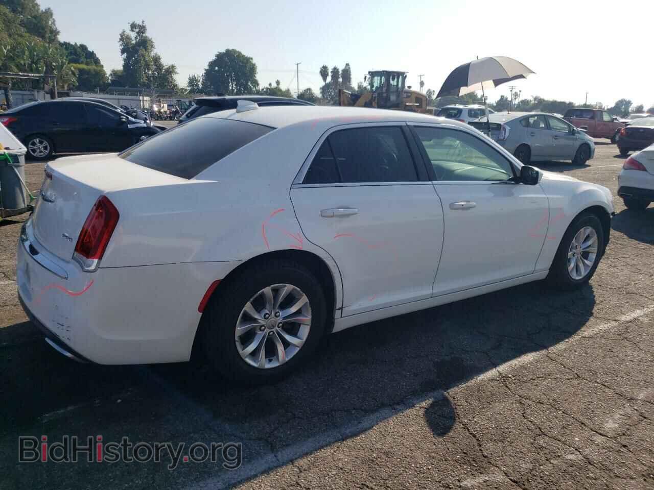 2015 CHRYSLER 300 - VIN: 2C3CCAAG6FH780939 - Фото 3