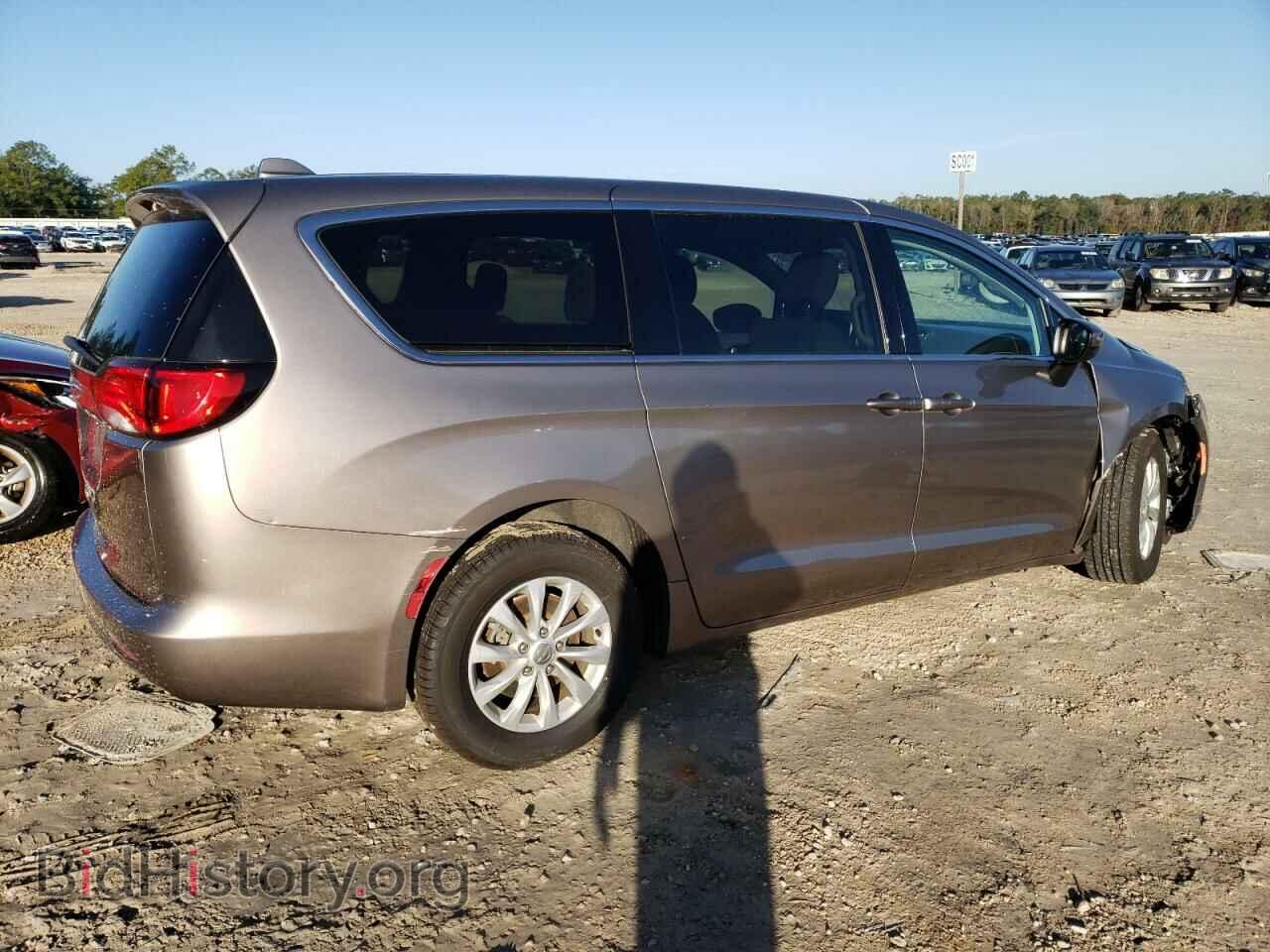 2017 CHRYSLER PACIFICA - VIN: 2C4RC1DG2HR578176 - Photo 3