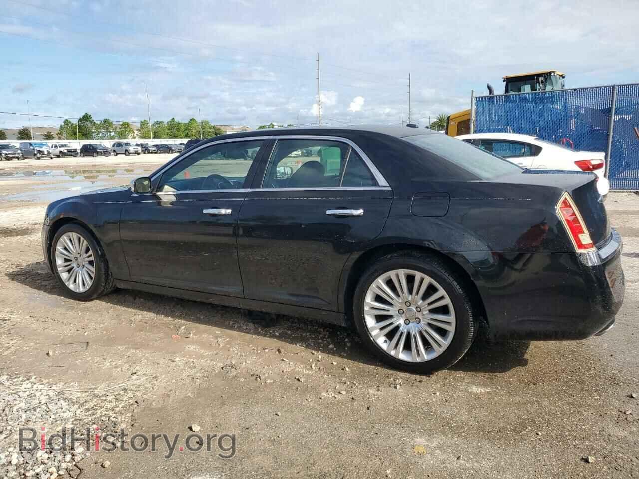 2013 CHRYSLER 300 - VIN: 2C3CCAEG0DH514968 - Фото 2