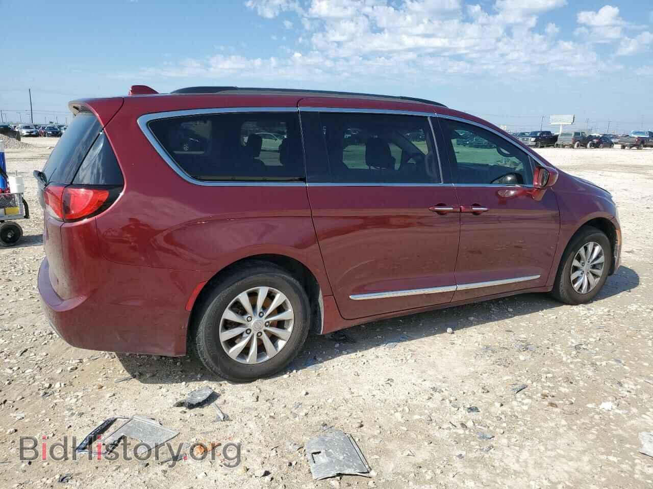 2017 CHRYSLER PACIFICA - VIN: 2C4RC1BGXHR704335 - Photo 3